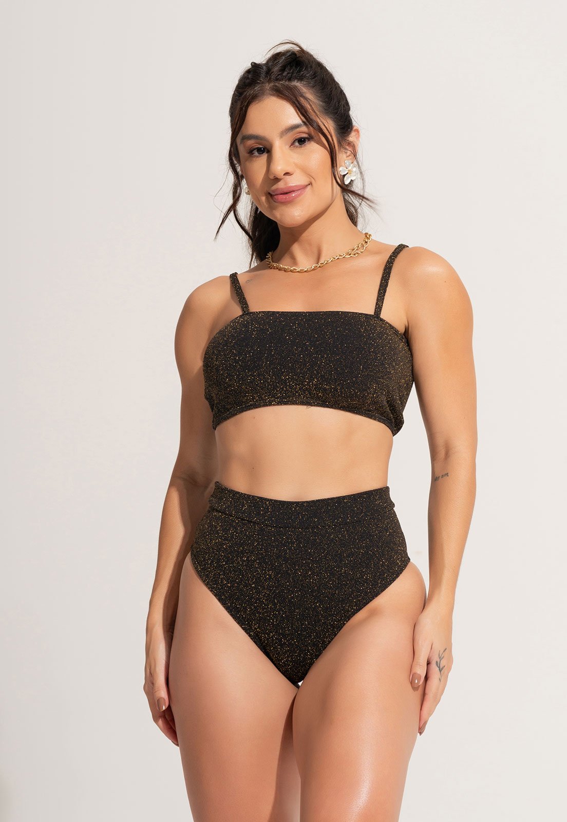 Vista 3 Biquíni Cropped Top Faixa Hot Pants Cintura Alta Lurex Radiance Mvb Modas preto Mvb Modas preto