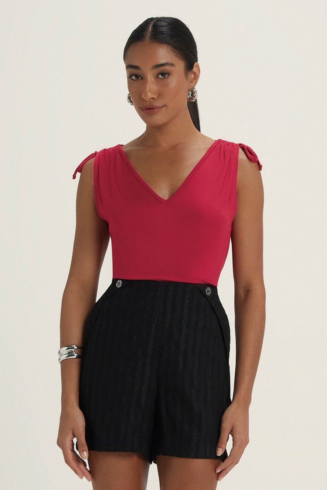 Short Feminino Listrado Lurex Marialícia Preto