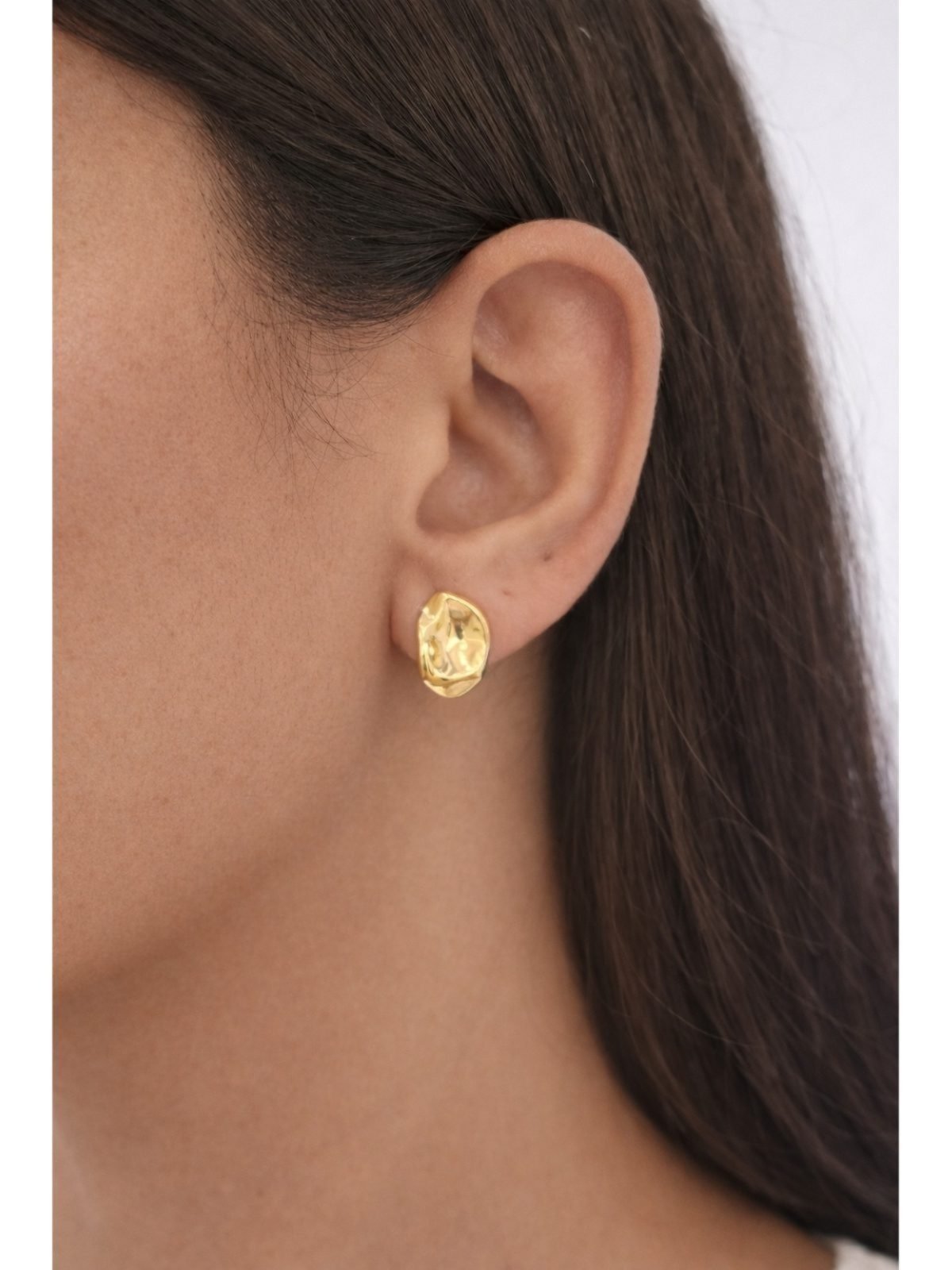 Vista 3 Brinco Orgânico Banhado a Ouro 18k Alexandra Michelassi Semijoias dourado Alexandra Michelassi Semijoias dourado