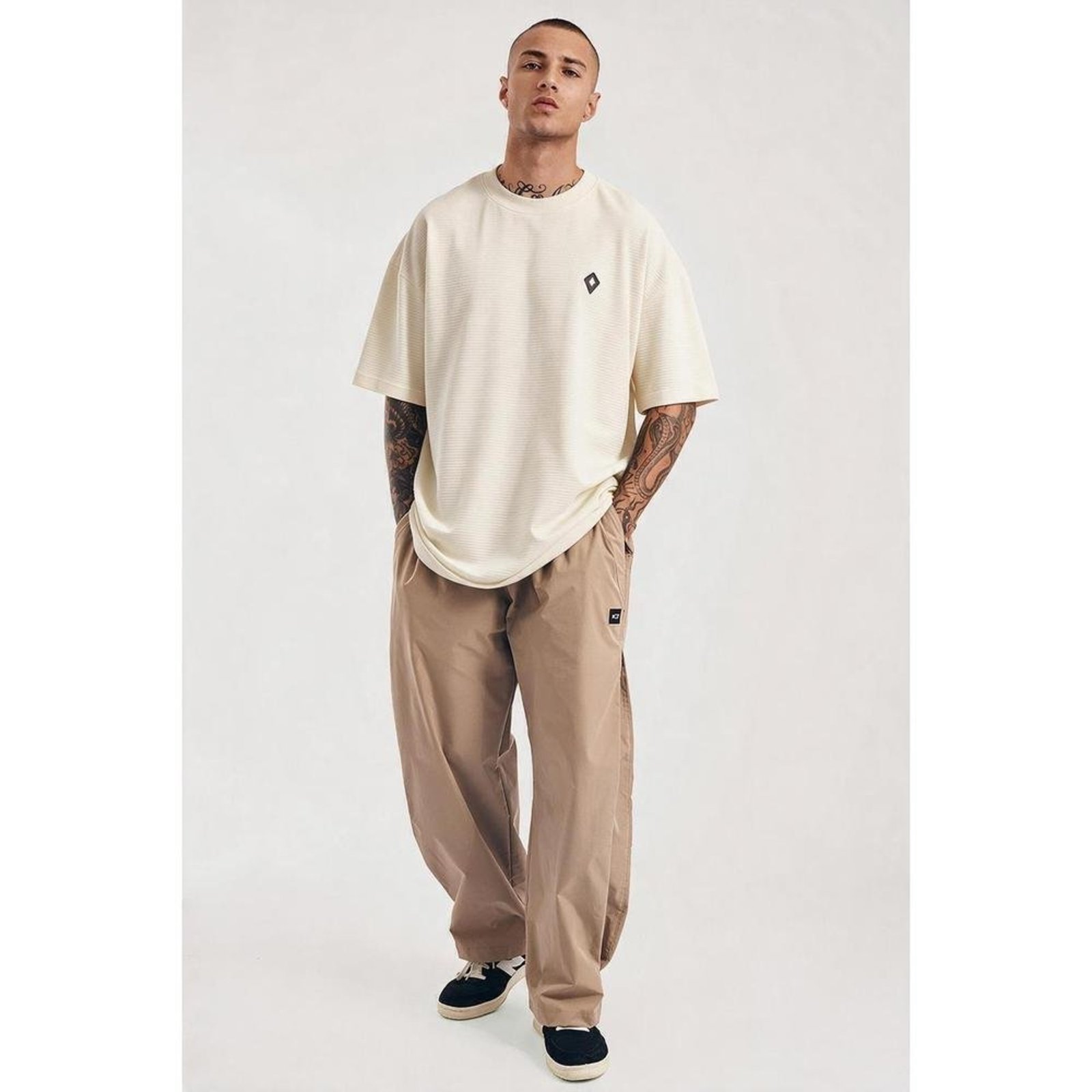 Box Fit More Core Off White