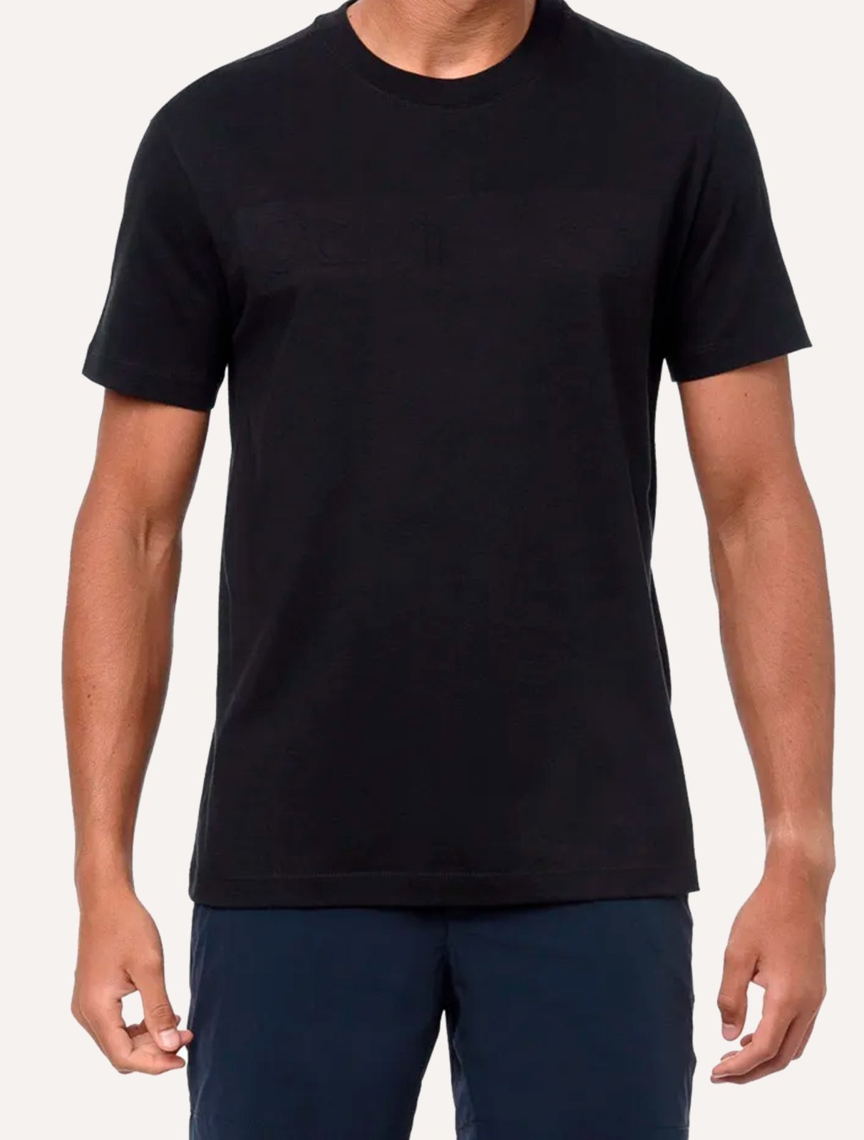 Camiseta Calvin Klein Masculina CK Embossing Preta