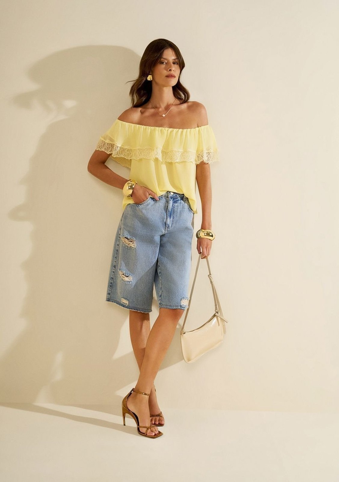 Blusa Morena Rosa Solta Ombro A Ombro Sem Manga Padrão - Amarelo