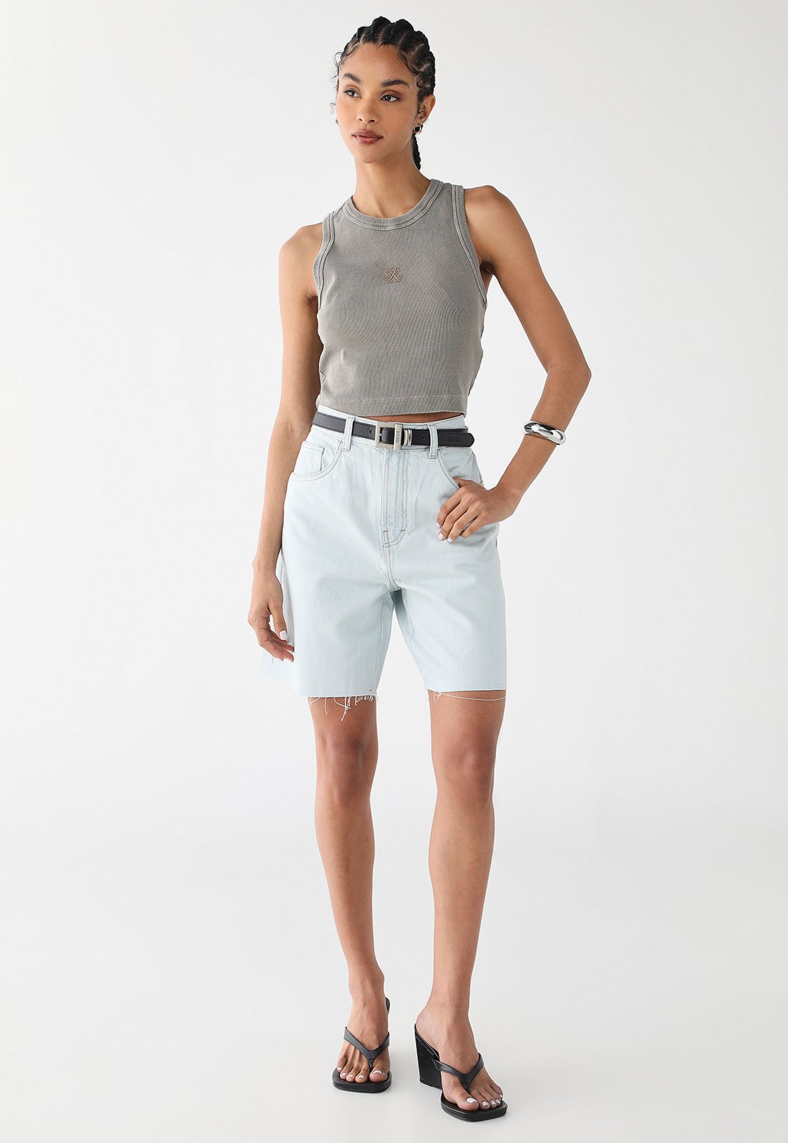 Vista 3 Bermuda Feminina John John Jeans Lavagem Clara azul John John azul