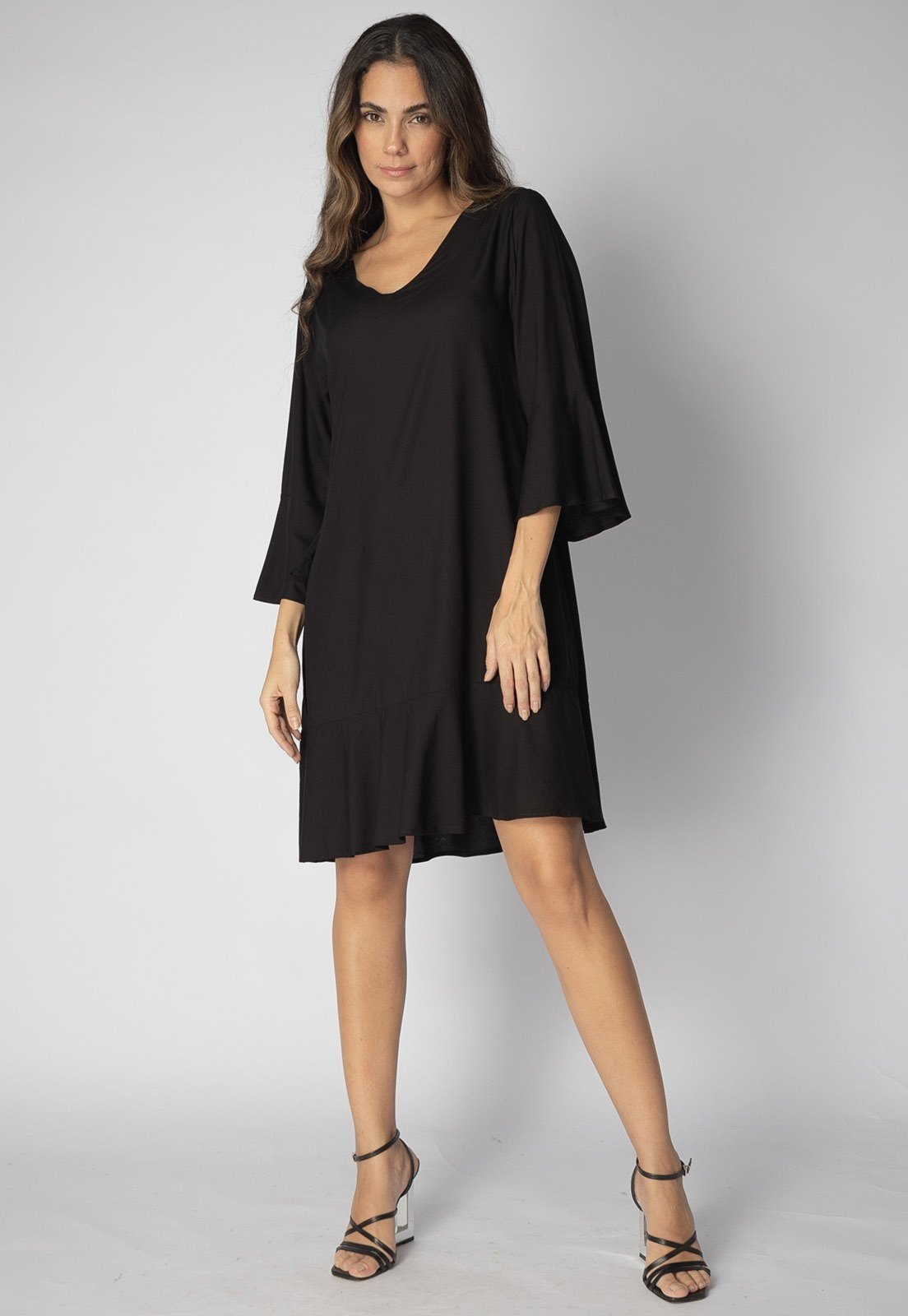 Vista 3 Vestido Curto Etá Viscose Amazonia Vital com Babado na Barra e na Manga Amazonia Vital preto