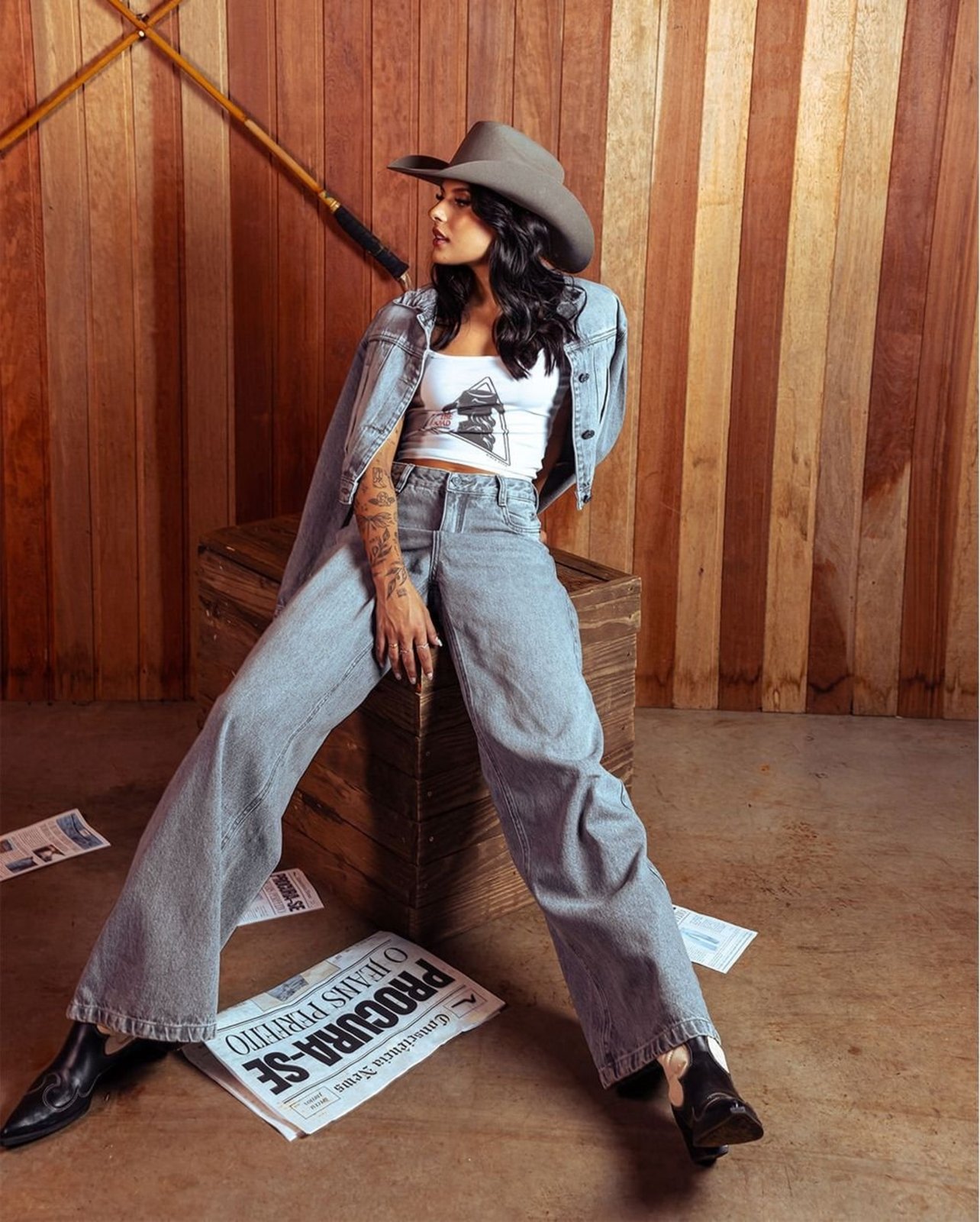 Calça Jeans Wide Leg Feminina Cintura Alta 24724 Cinza Consciência