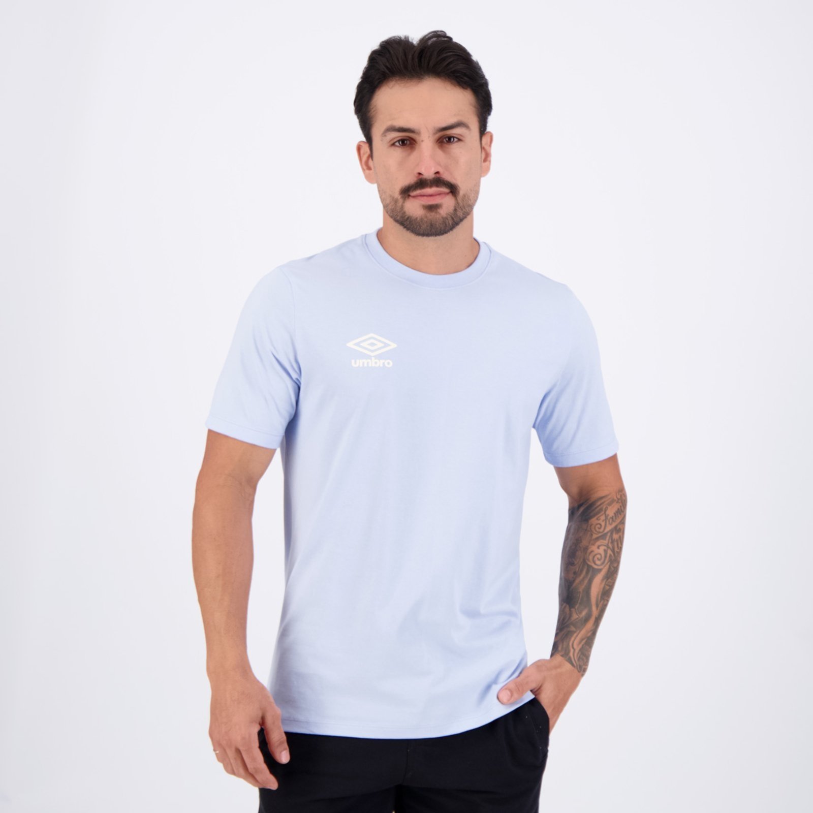 Camiseta Umbro Essential Azul