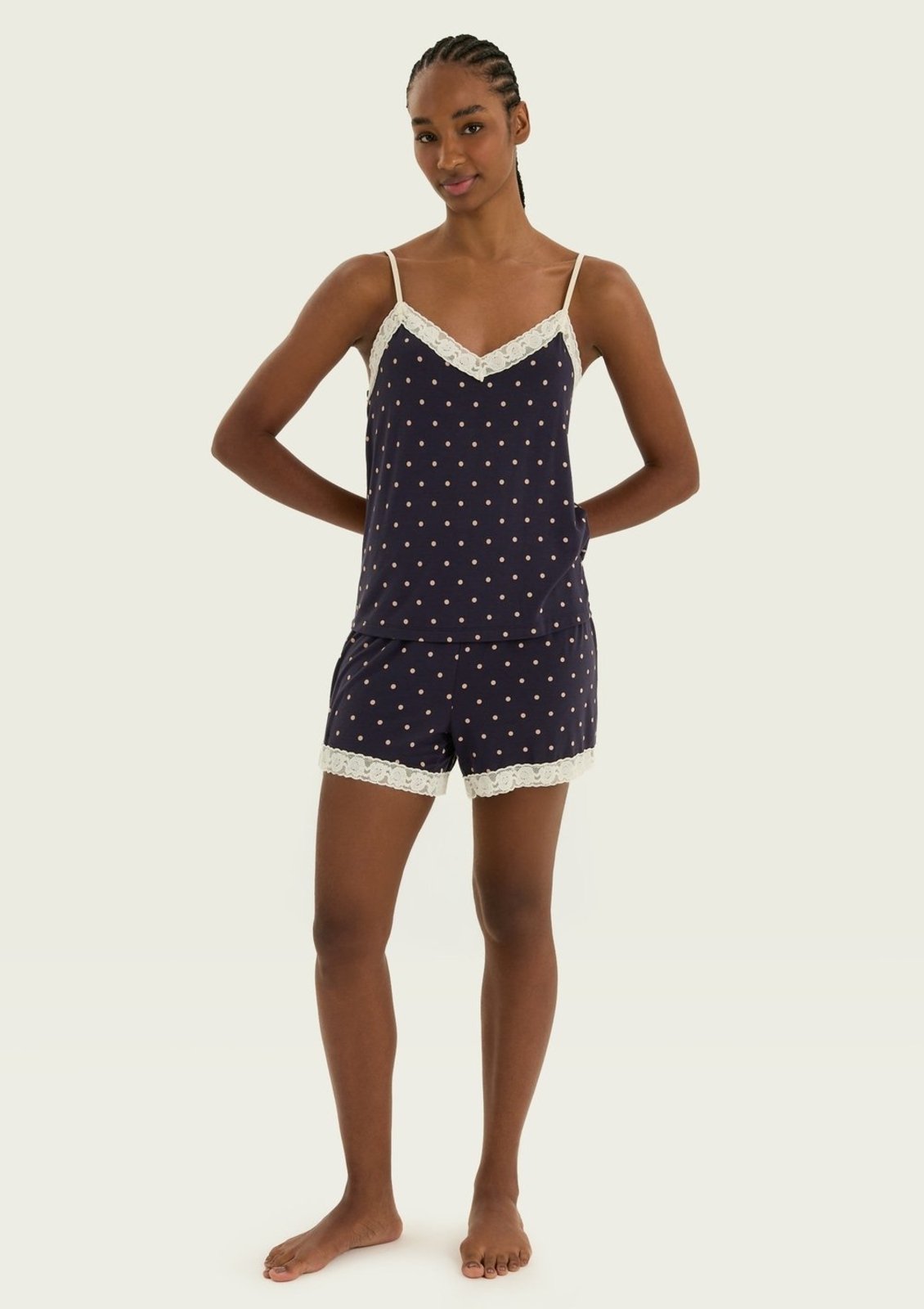 Pijama Curto Feminino Em Viscose Com Renda Hering