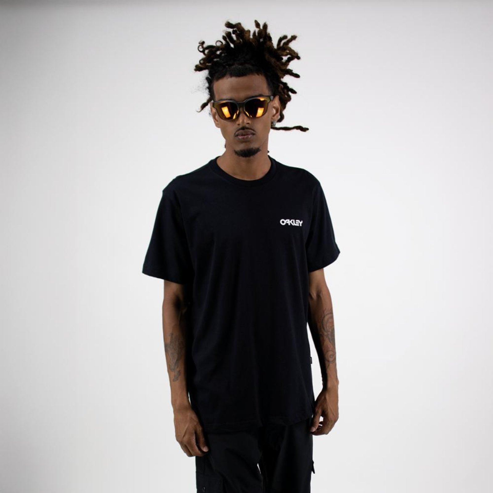 Camiseta Oakley Mad Seagull SS Tee Preto