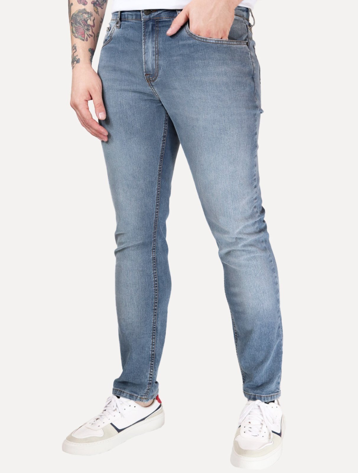 Vista 2 Calça Tommy Jeans Masculina Slim Austin Azul Médio jeans azul Tommy Jeans jeans azul
