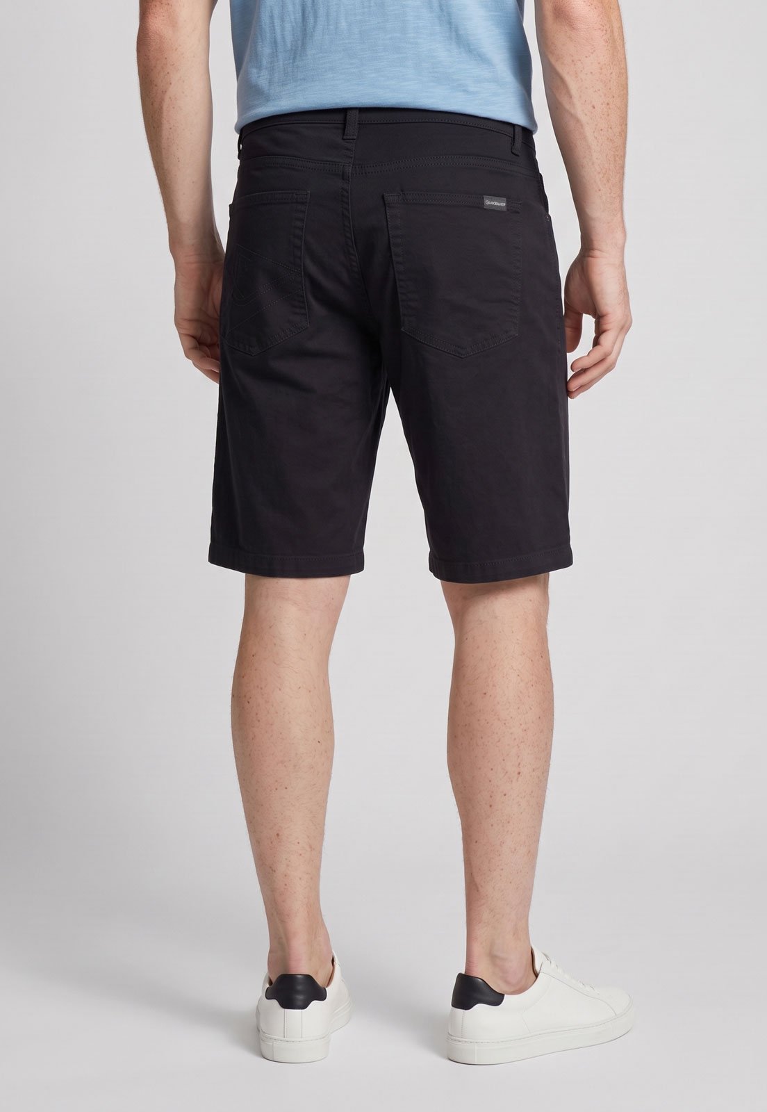 Bermuda Masculina Quiksilver Skate Twill Preta