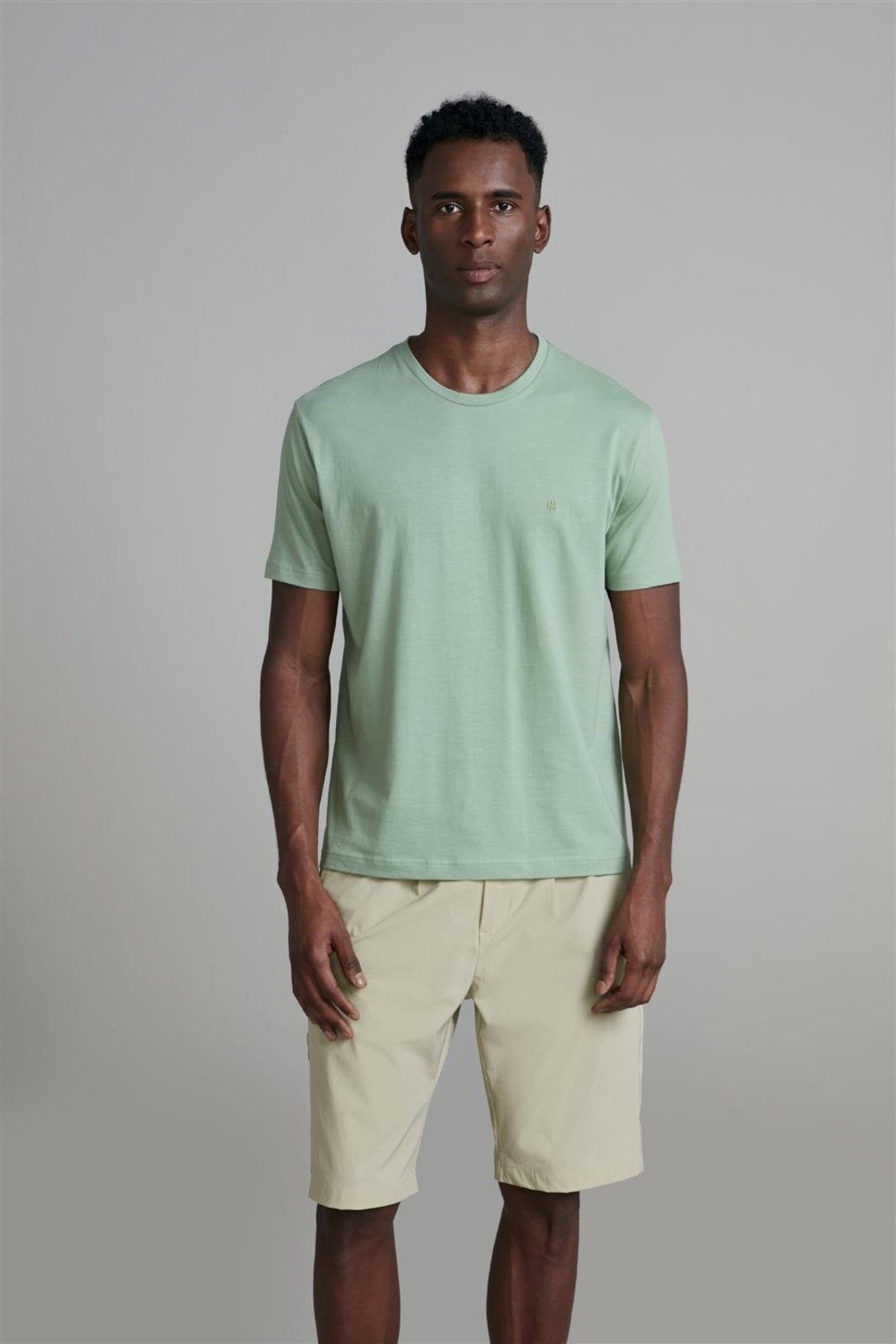 HIGHSTIL Camiseta Manga Curta Comfort Malha Básica - Verde