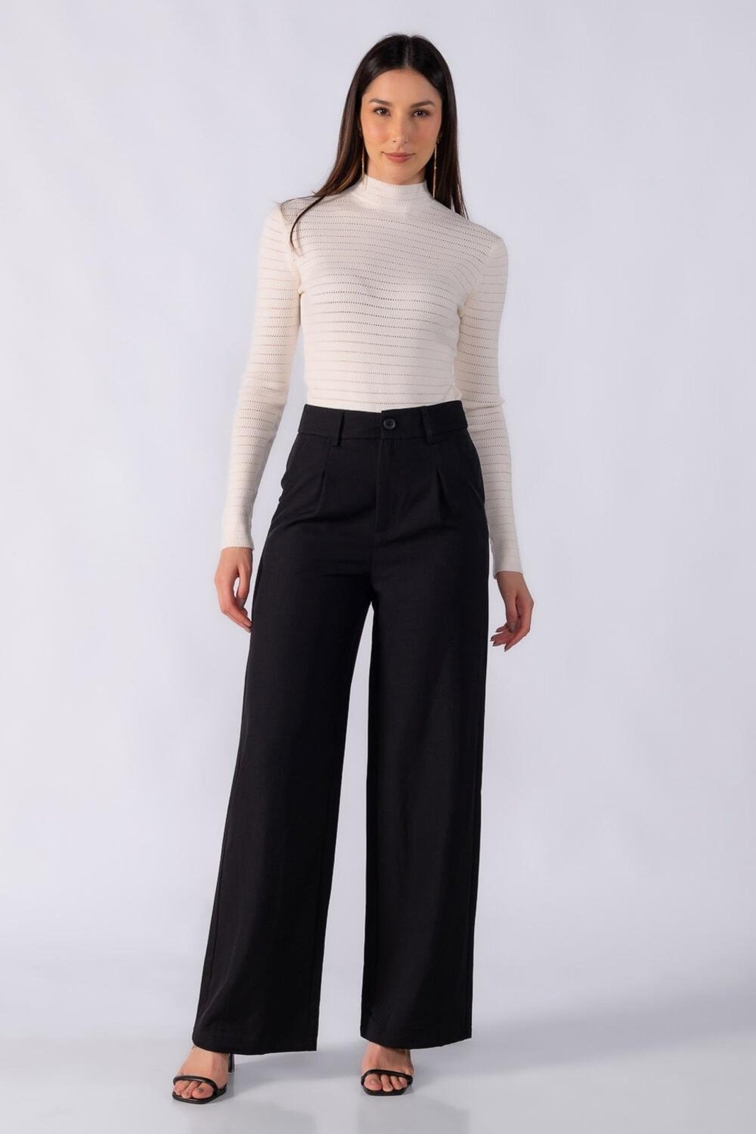 Calca reta com Bolso-Faca frontal Preto