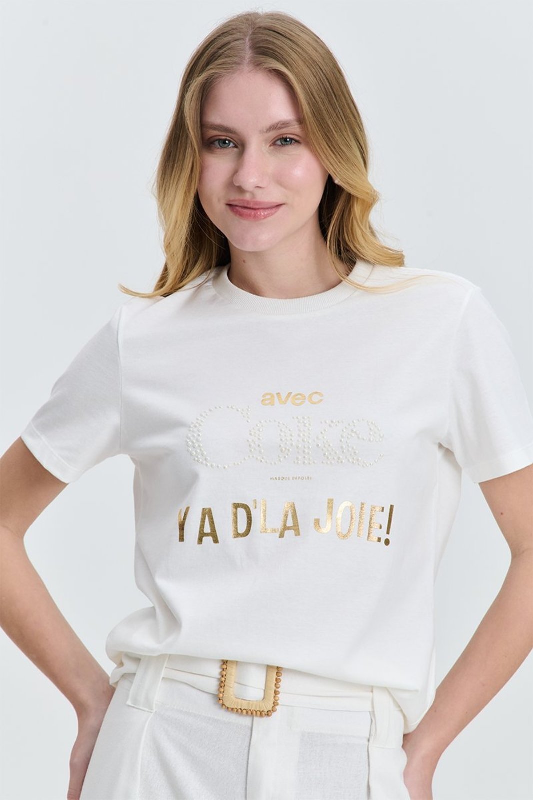 Camiseta com Aplicação Coke