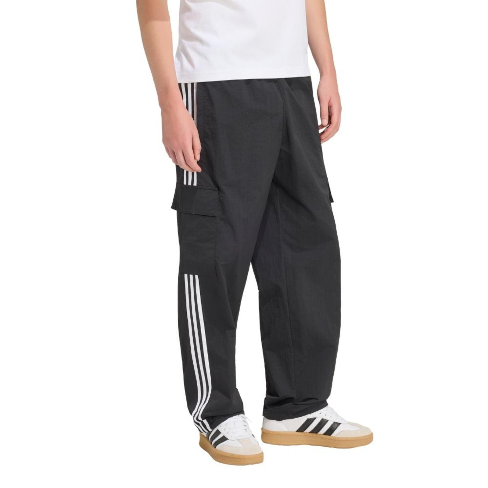 CALÇA CARGO ADICOLOR CLASSICS TRÊS LISTRAS adidas Originals Preto