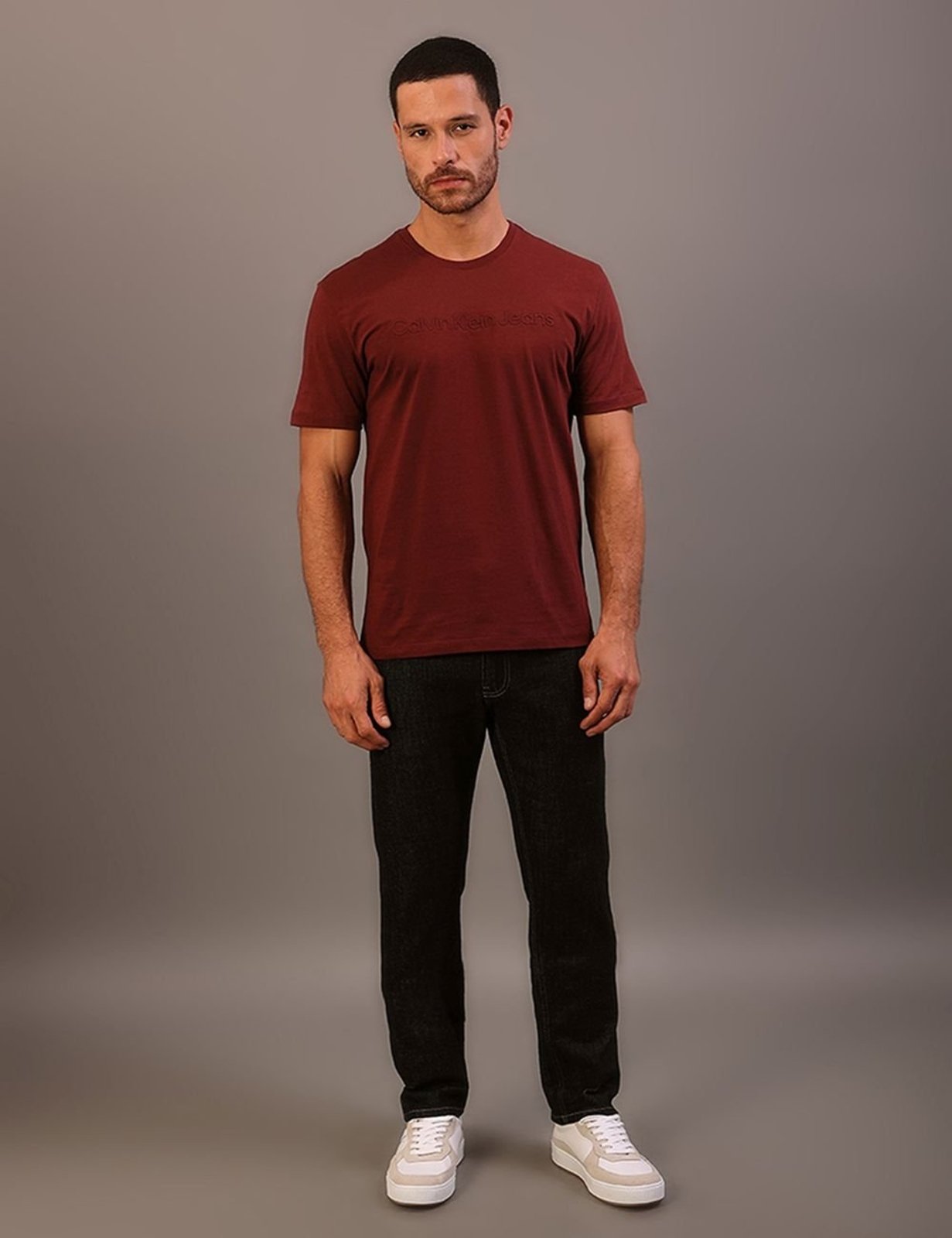 Camiseta Manga Curta Calvin Klein Jeans Masculino Embossed+bordado - Bordo Calvin Klein Jeans
