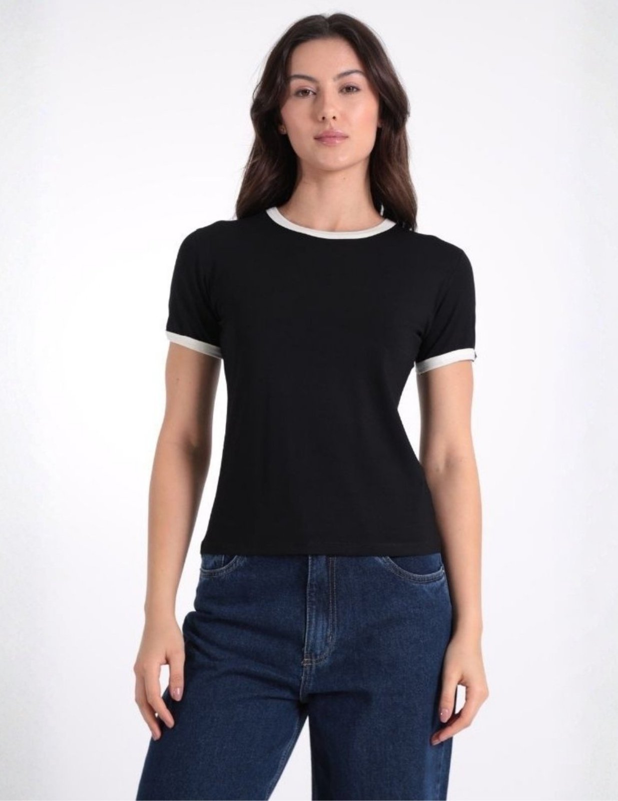 Camiseta Feminina Baby Look com Galão Colorido Revanche-CT.FEM.00093