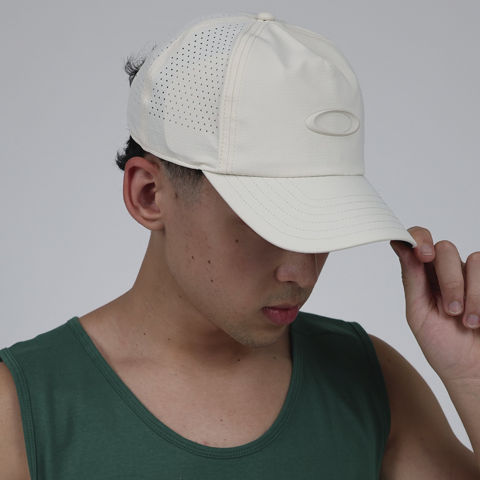 Bone Oakley Take Pro Snapback Mist