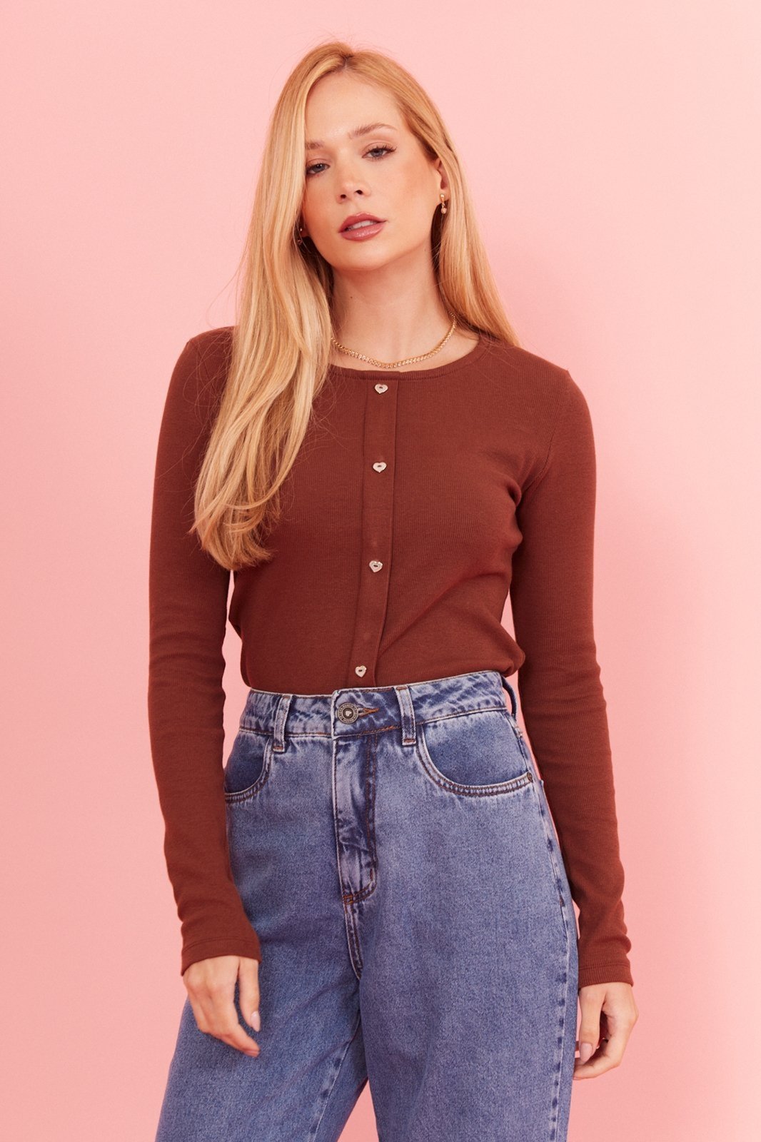 Vista 2 Blusa In Love Manga Longa Nara marrom In Love marrom