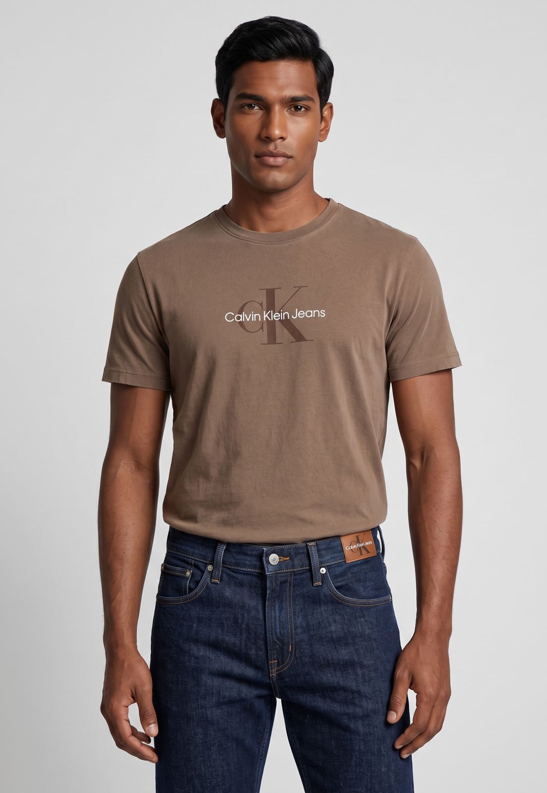 Camiseta Masculina Calvin Klein Jeans Logo Marrom