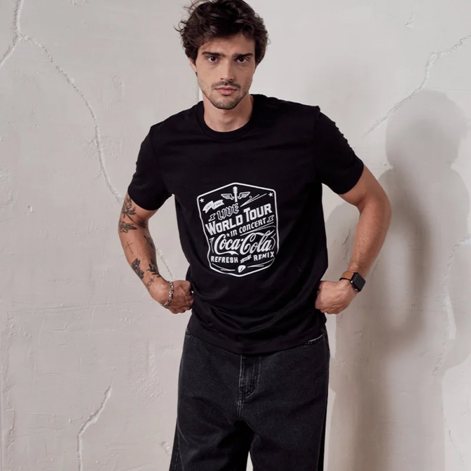 Camiseta Masculina Comfort Mixtape Live Coca-Cola Jeans Preto Deep