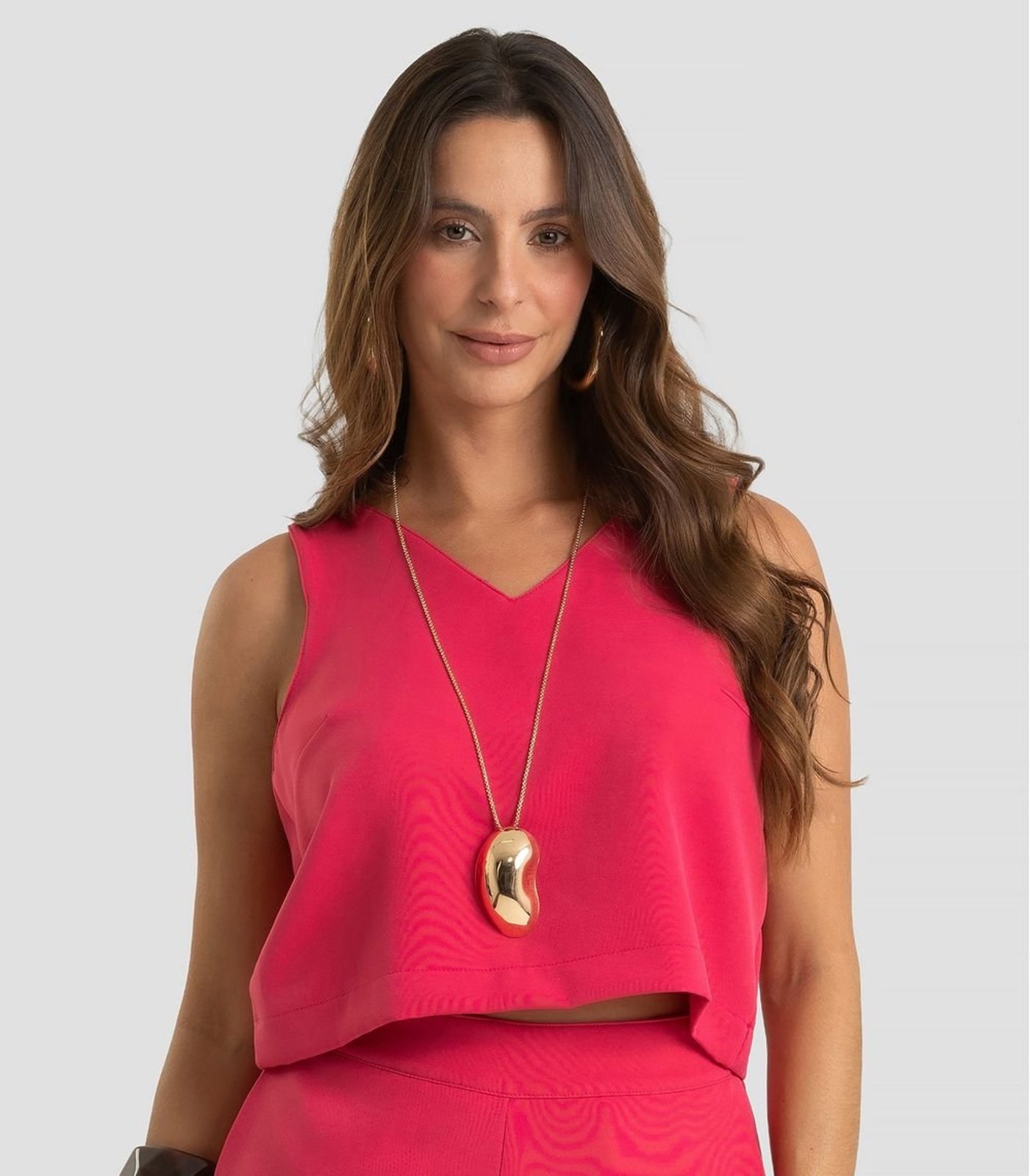 Regata Alfaiataria Feminina Com Decote Em V Dianna Vermelho