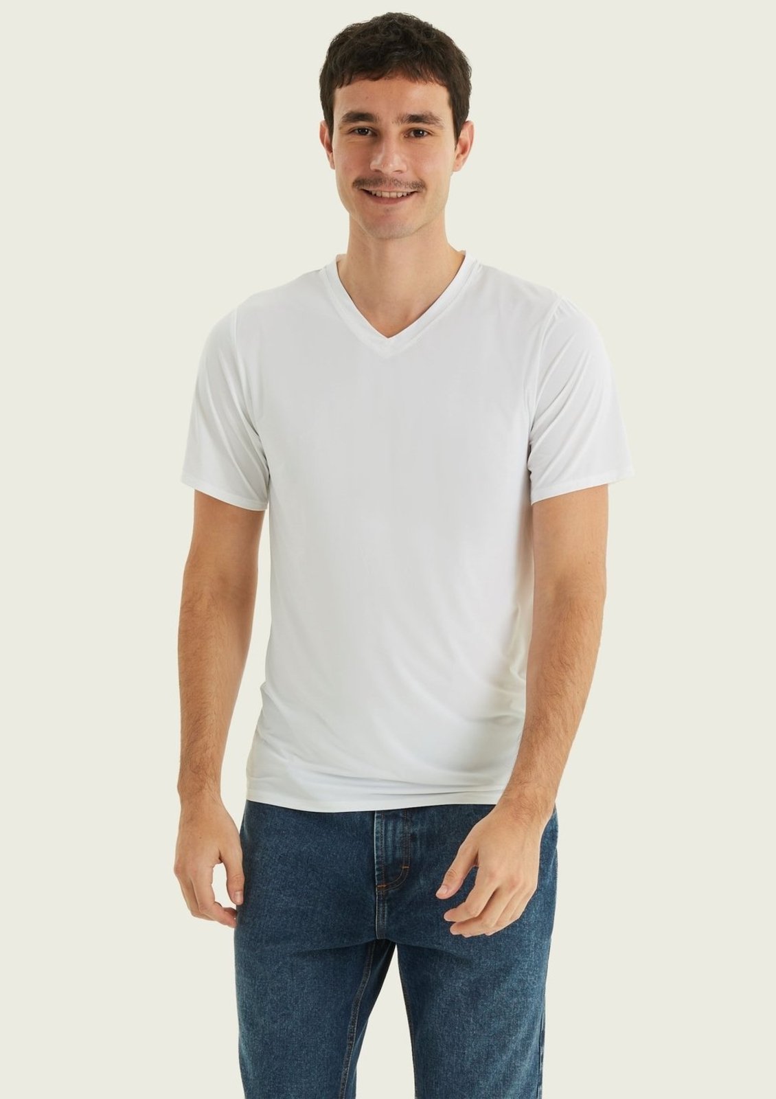 Camiseta Masculina Segunda Pele Gola V Hering Refresca Hering