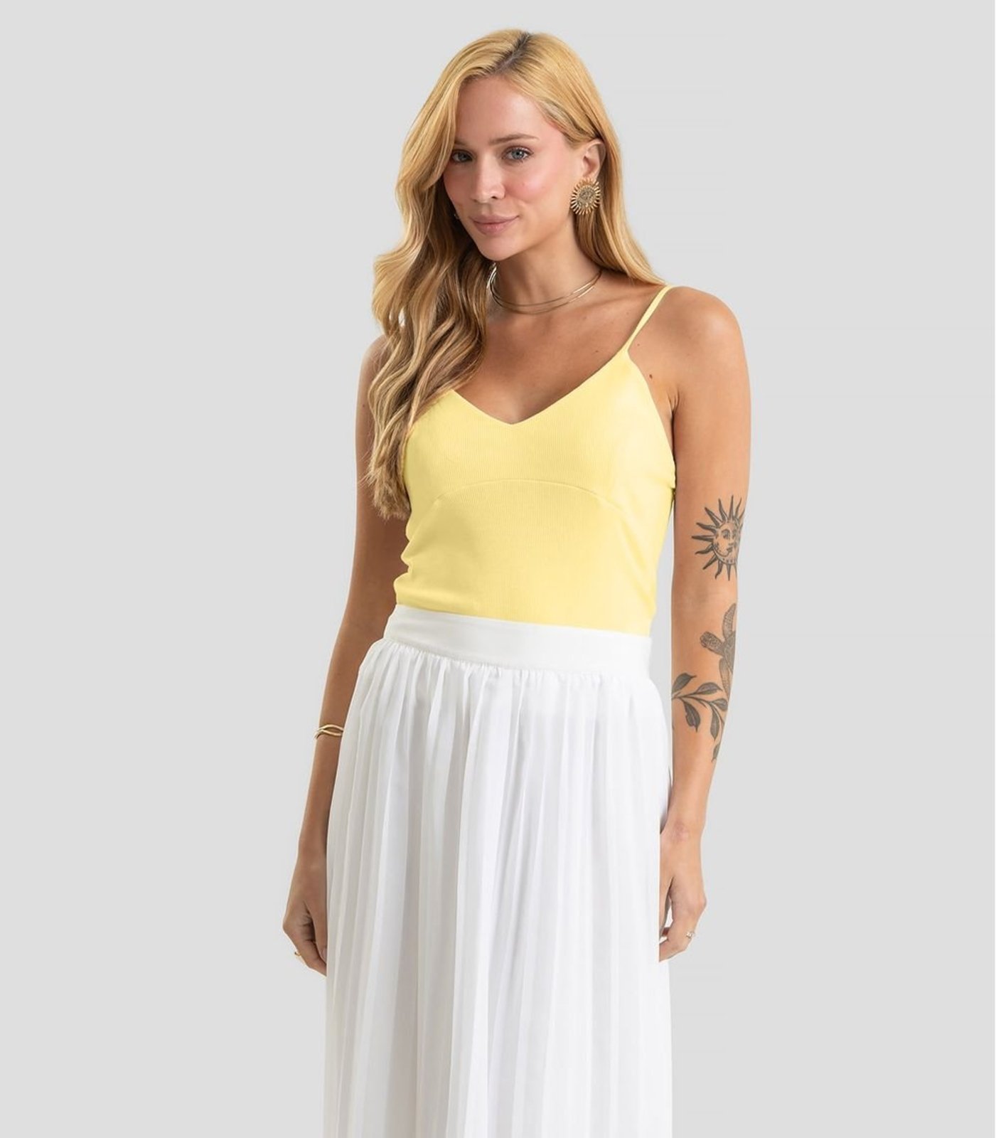 Regata Feminina Em Ribana Canelada Dianna Amarelo