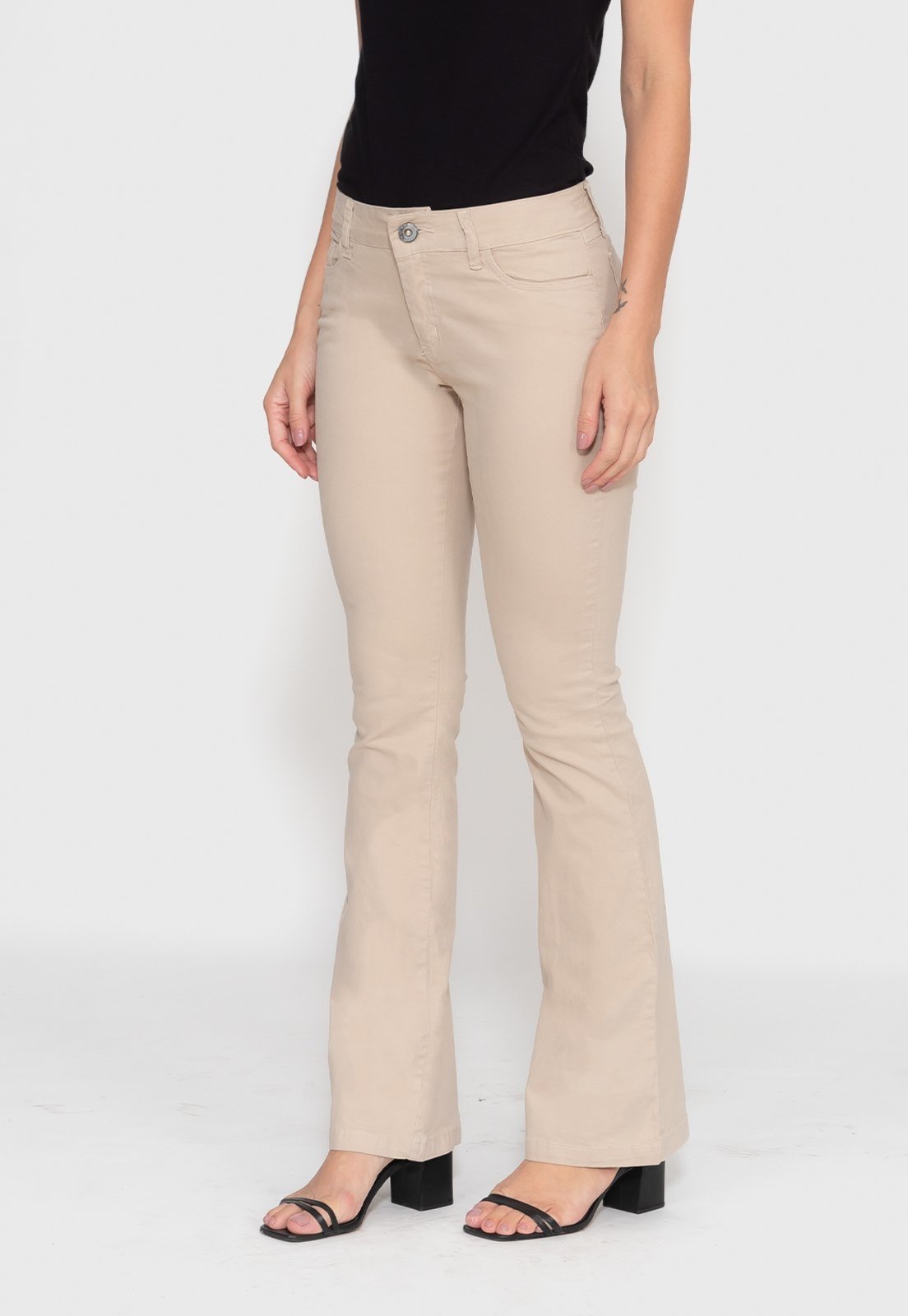 Calça Sarja Macaw Flare Julia 7825 Cinza