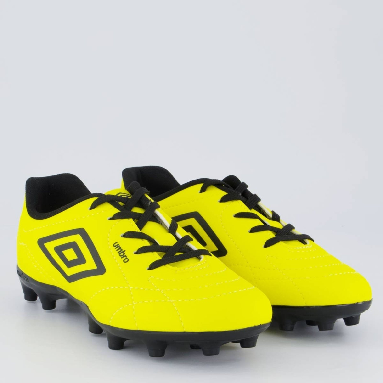 Vista 3 Chuteira Umbro Class Footballer Campo Juvenil amarelo Umbro amarelo