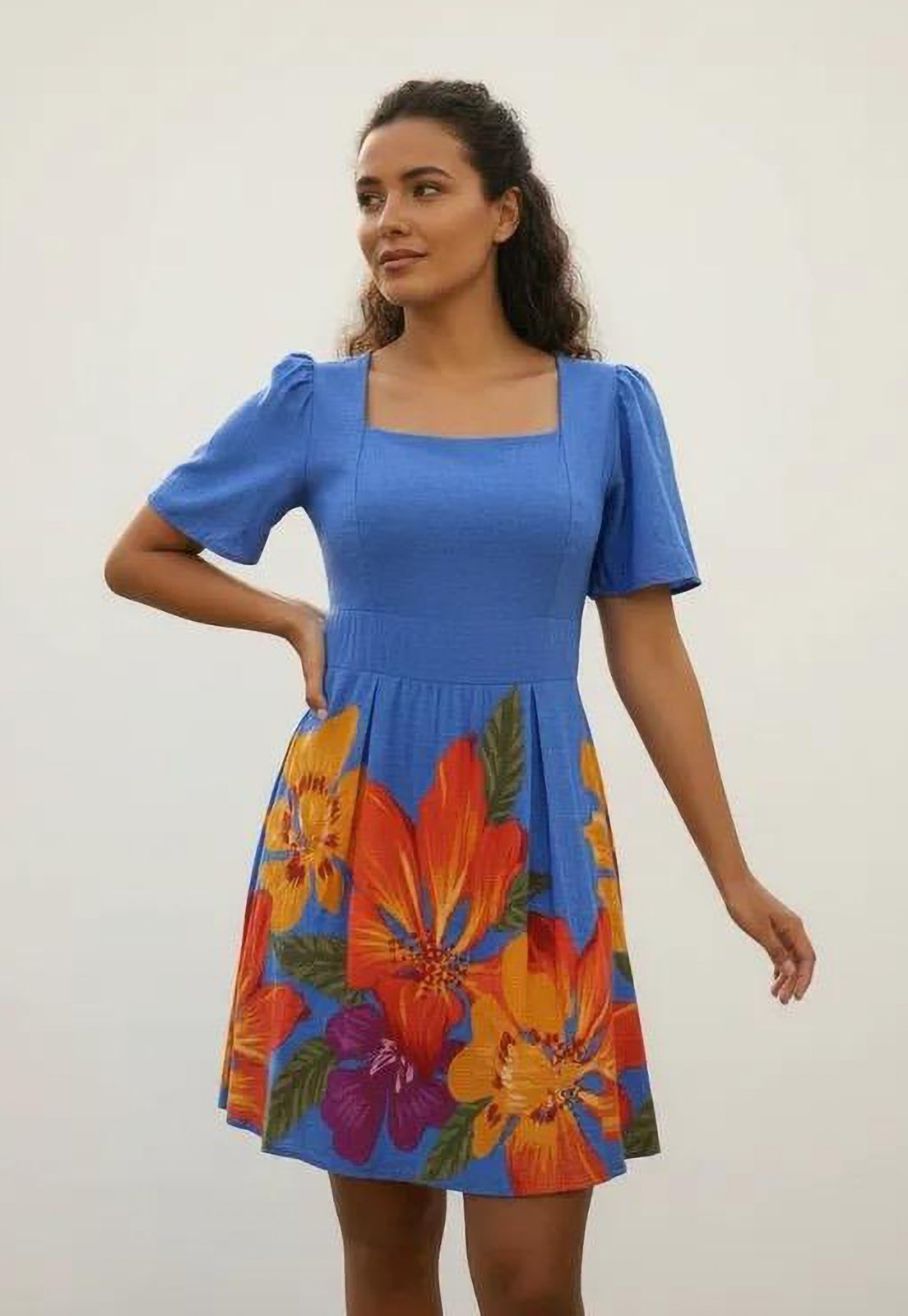 Vista 2 Vestido Amazonia Vital Curto Brisa Verão Azul estampado azul Amazonia Vital estampado azul