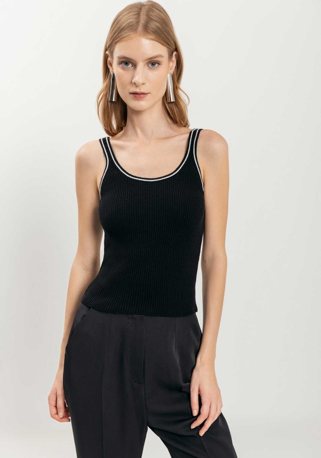 Vista 3 Blusa Lez a Lez Regata Justa De Alças Em Tricô branco Lez a Lez branco