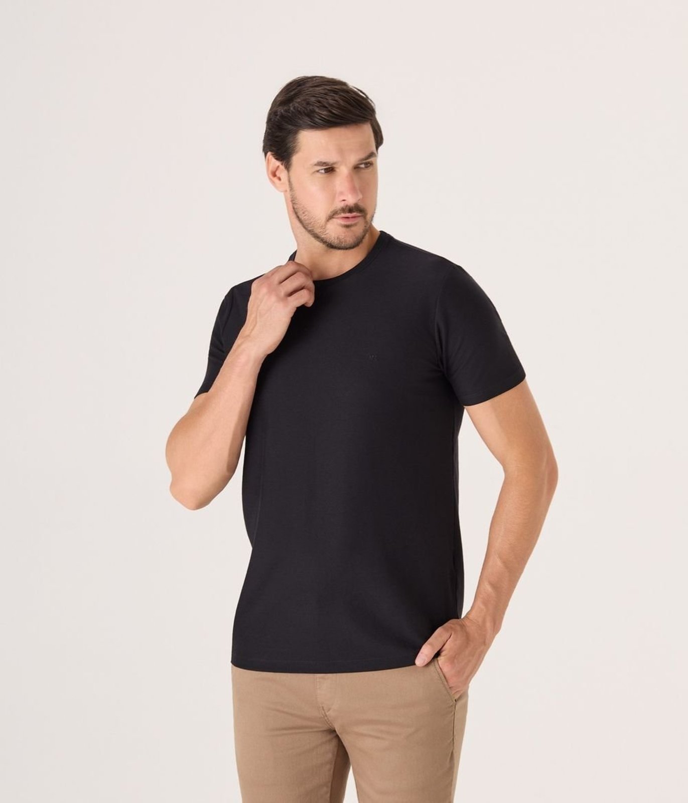 Camiseta Makenji Gola Redonda Maquineta Diagonal Masculina Preta