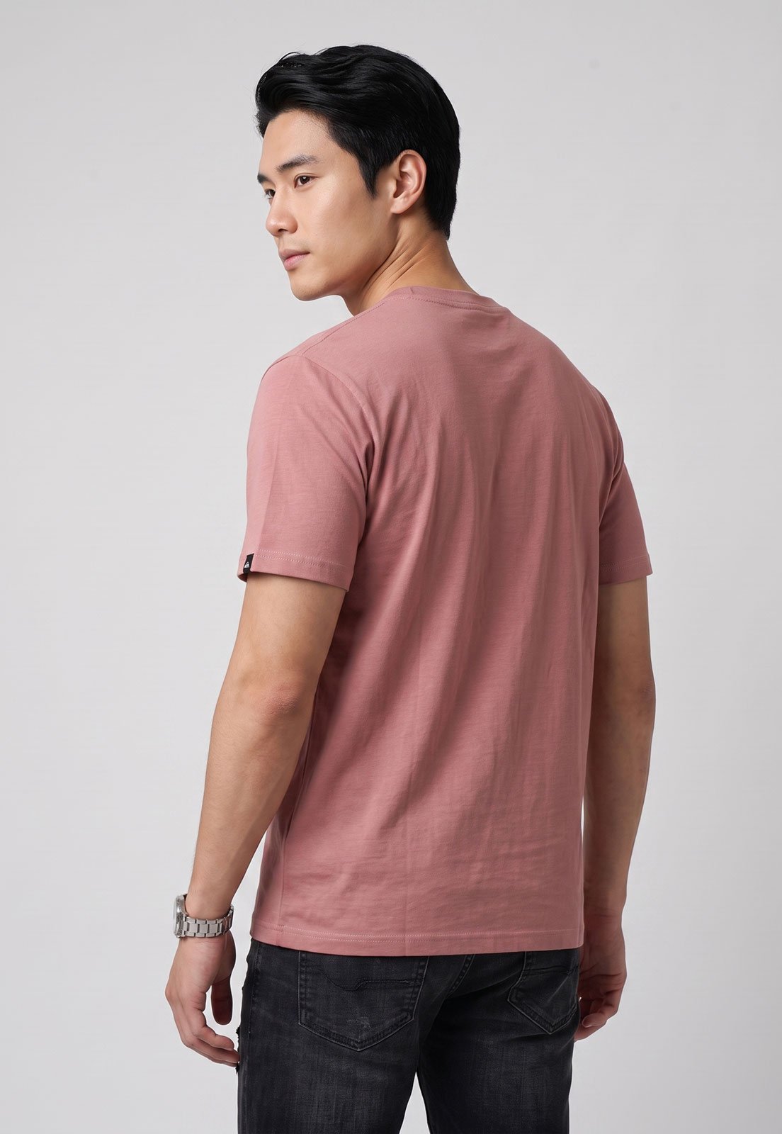 Camiseta Masculina Quiksilver Logo Rosa