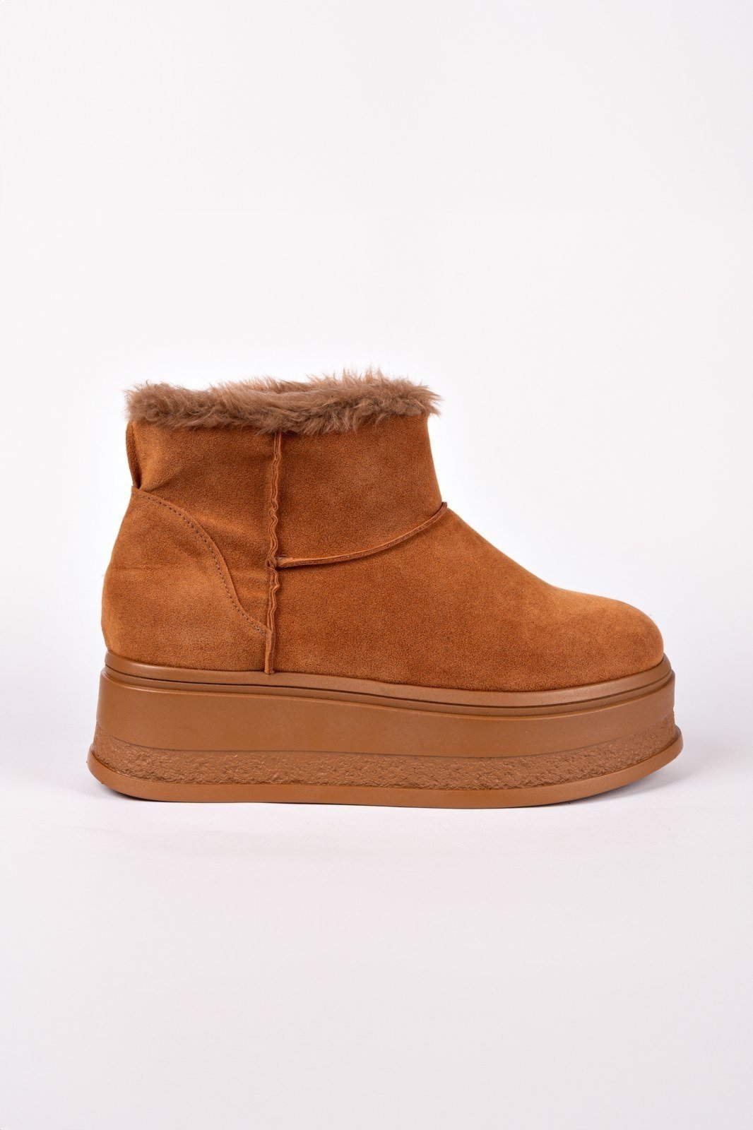 Bota Kemilly Western Peluciada cano baixo