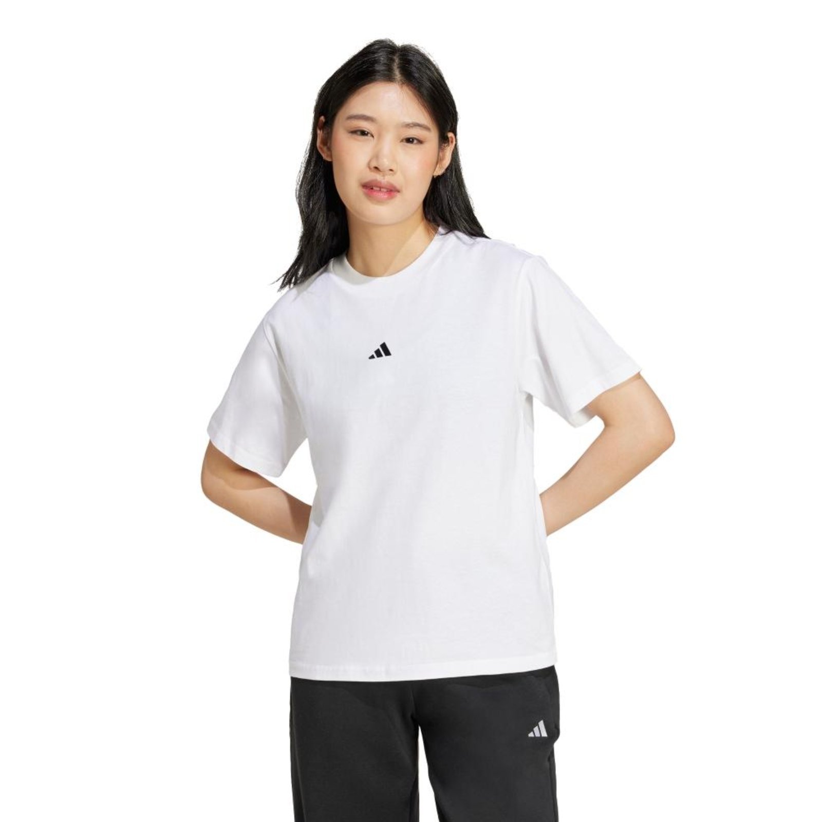 Camiseta Essentials de algodão com logotipo pequeno. adidas Sportswear Branco