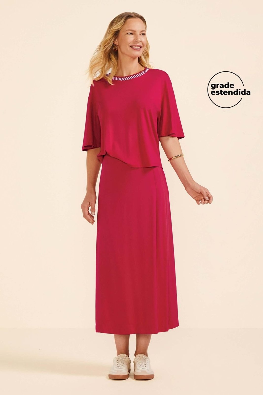 Saia Feminina Midi Com Pregas Marialícia Vermelho