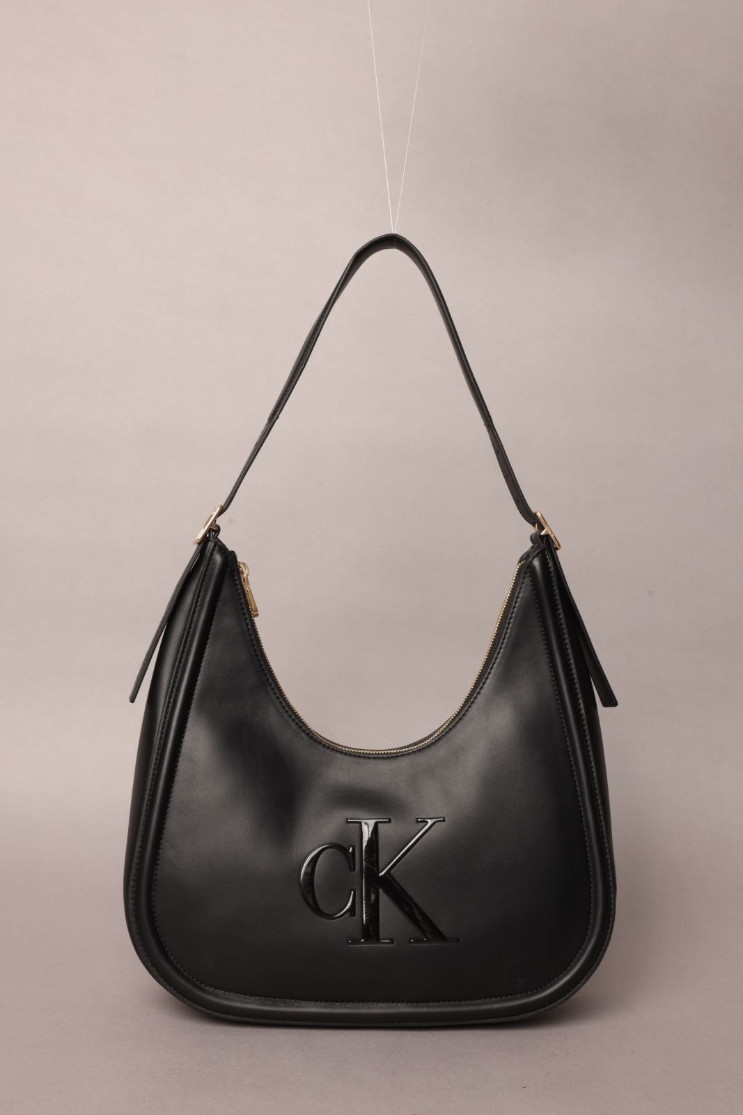 Bolsa Calvin Klein Jeans Crescent Bold - Preto Calvin Klein Jeans