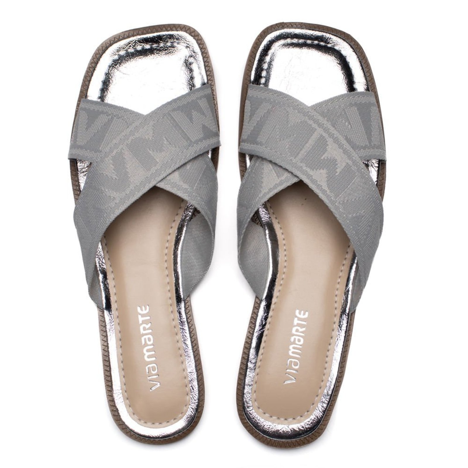 Chinelo Rasteira Feminina Via Marte Tiras Cruzadas Prata