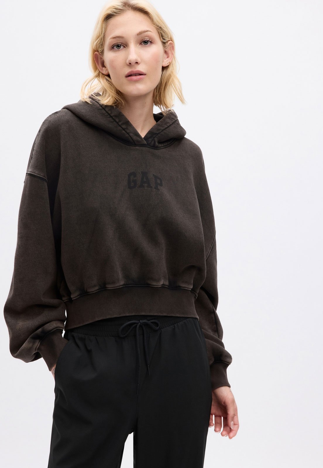 Blusa de Moletom Cropped GAP Capuz Logo Grafite