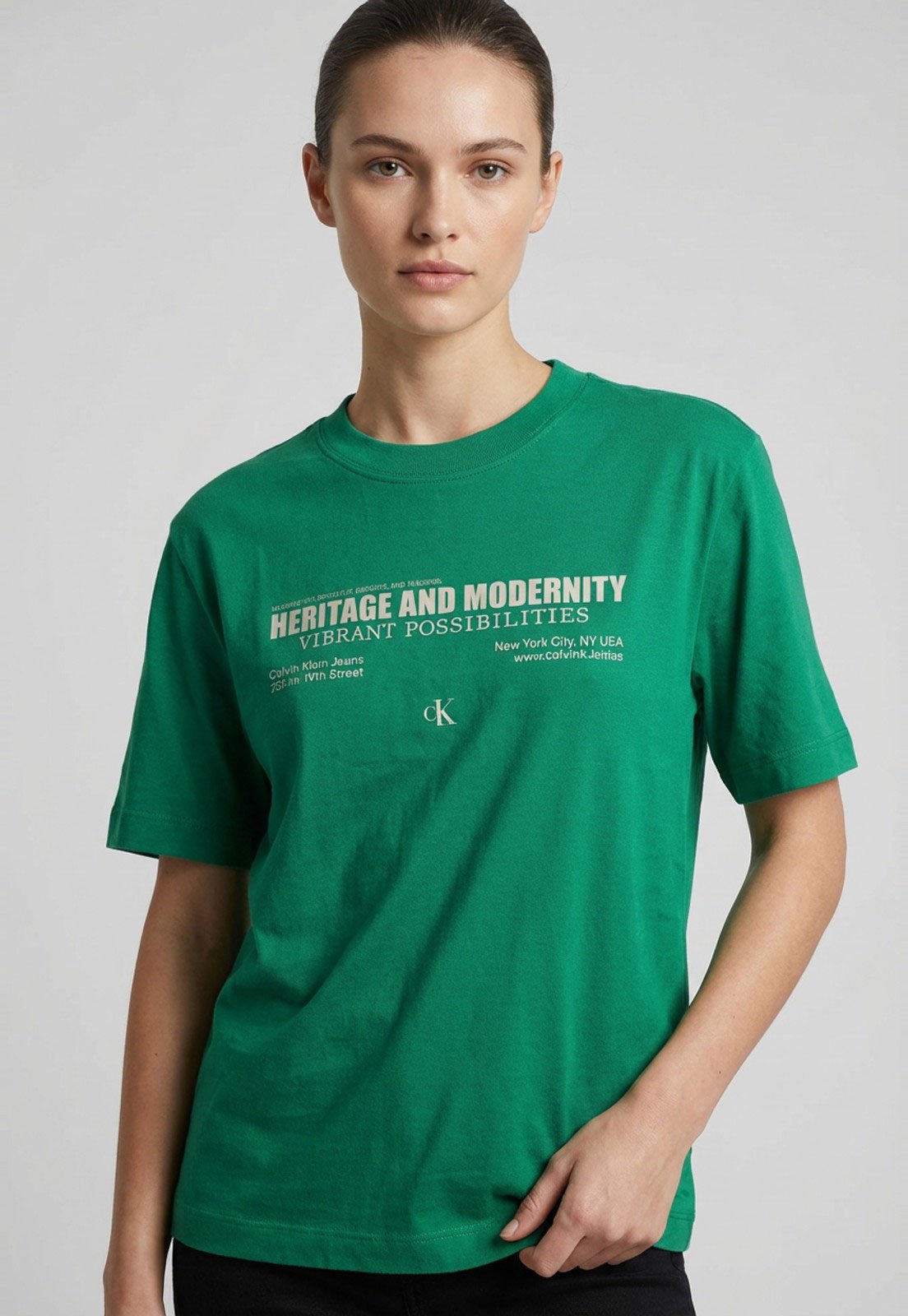 Camiseta Feminina Calvin Klein Jeans Local Heritage Verde