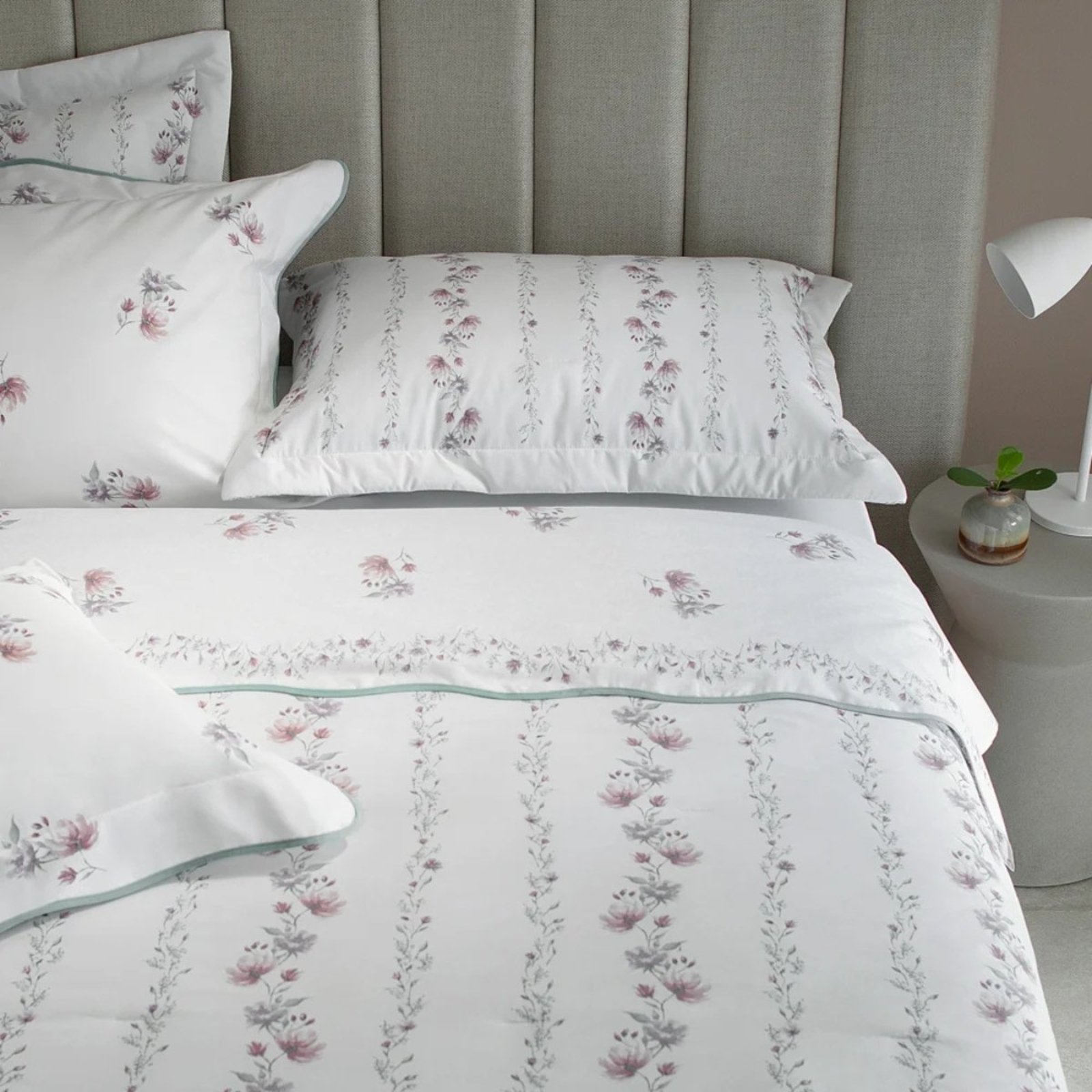 Jogo Cama King 200 Fios Buddemeyer Donna Branco