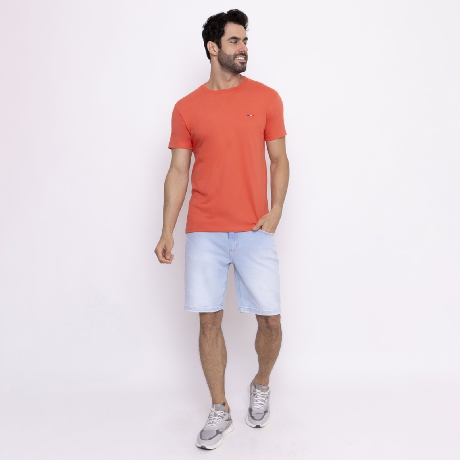 Vista 3 Kit 3 Peças Camisetas Básicas Masculina FMF em Algodão Premium no Estilo Tommy Bordado França preto FMF preto