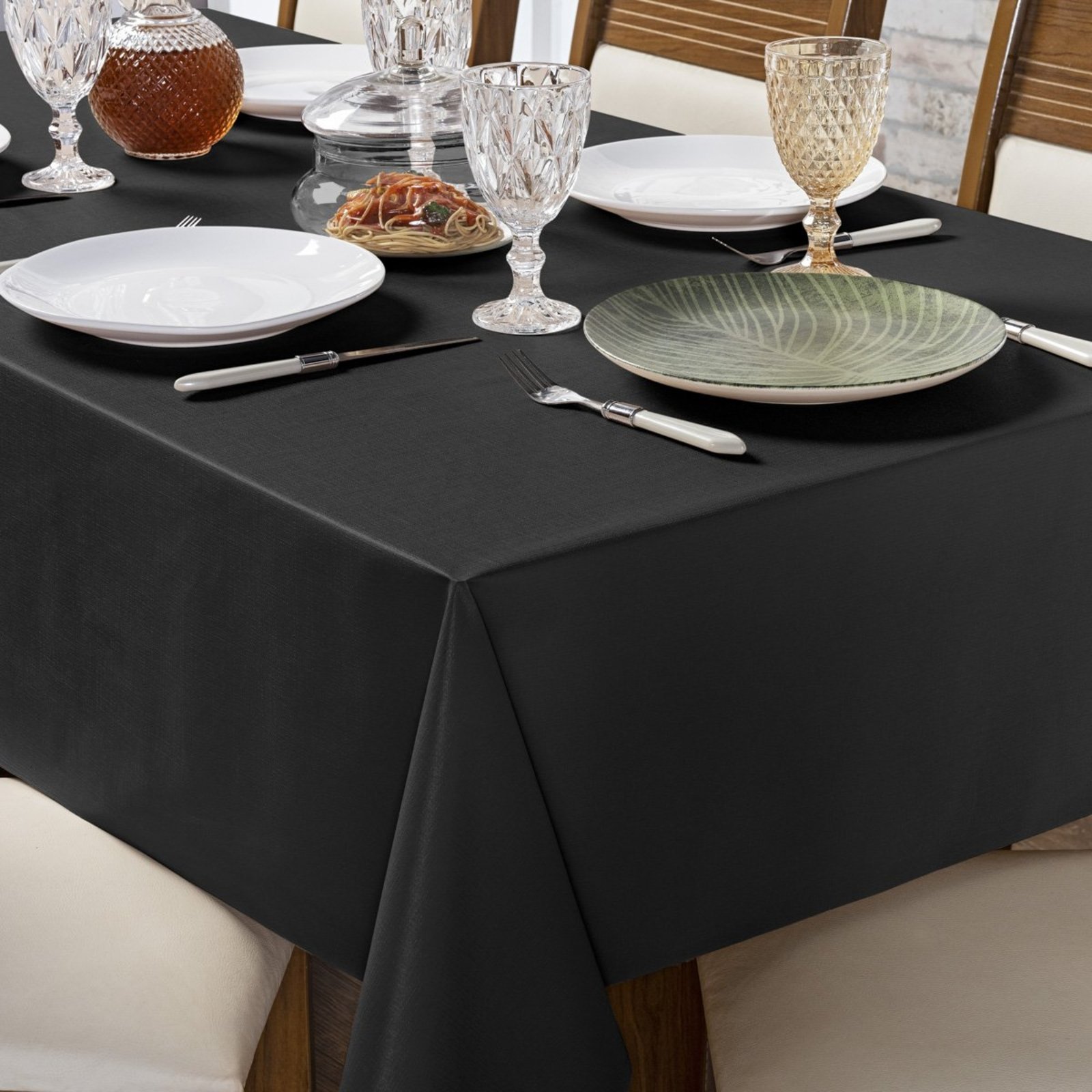Toalha De Mesa PVC 2,50m x 1,40m Para Mesa 8 Lugares Lisa Térmica Impermeável Fácil de Limpar Preto