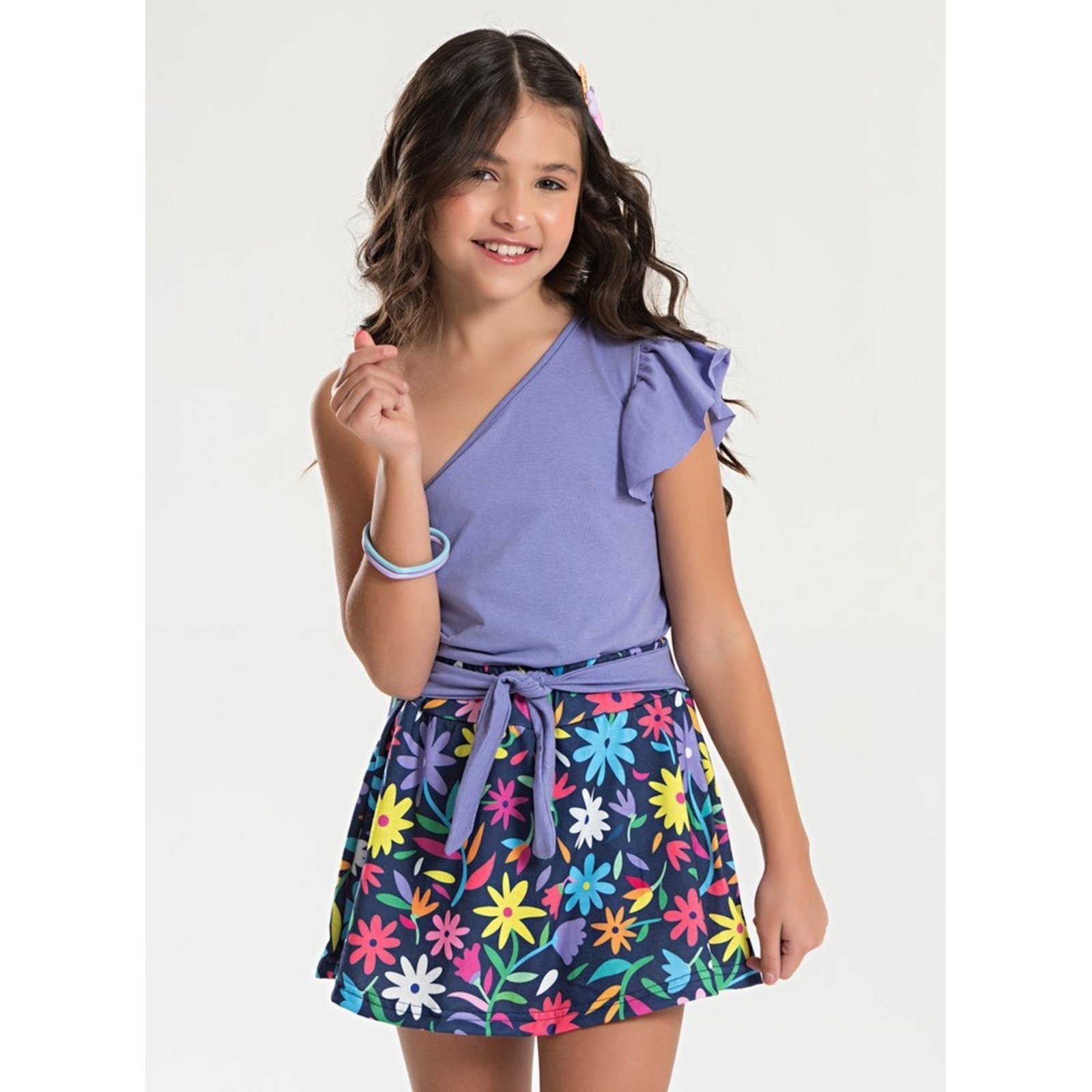 Infantil – Conjunto Verão Menina Tulipa Cropped um Ombro Só e Shorts Saia com Faixa Florido