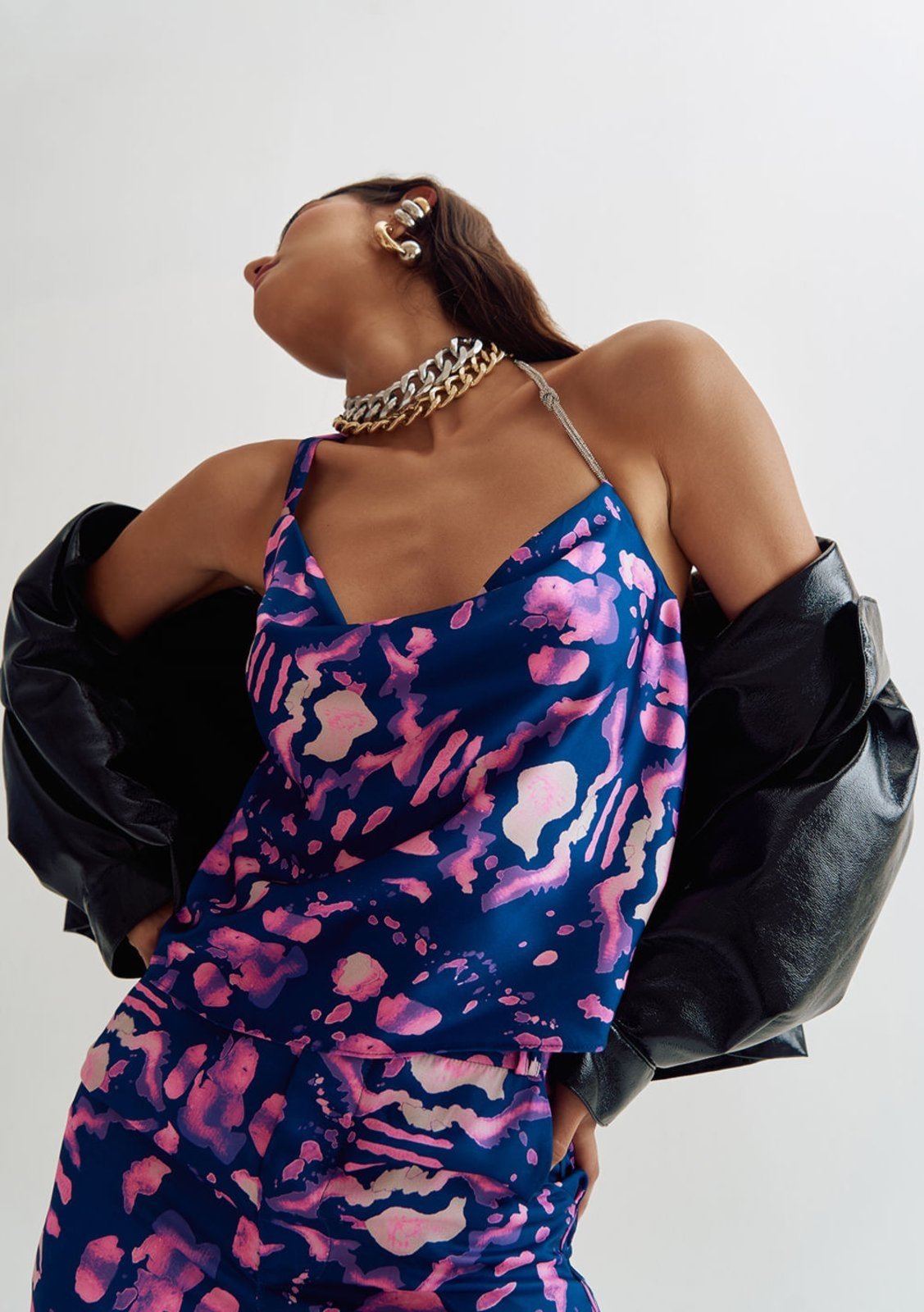 Blusa Zinco Lebôh Decote Degage Cavada Com Cordão Roxo