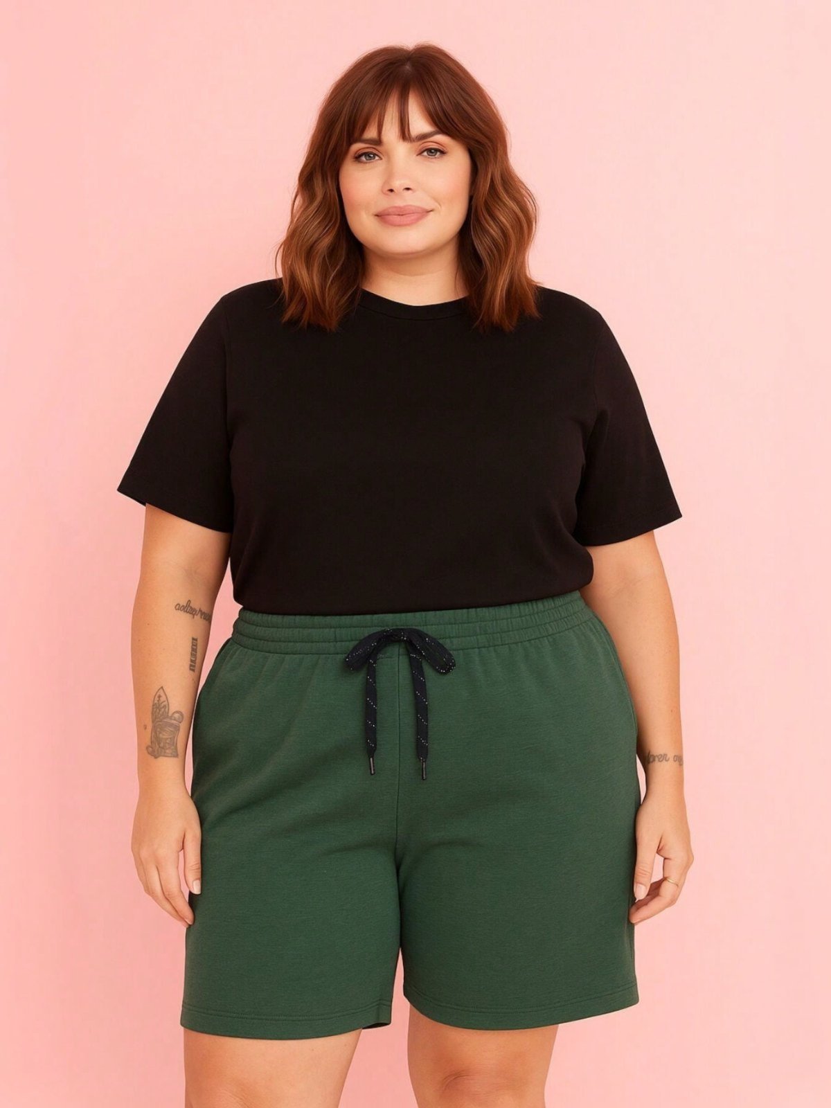 Bermuda de Moletom Plus Size Feminino Verde Shorts de Moletom Plus Size Bermuda de Mulher