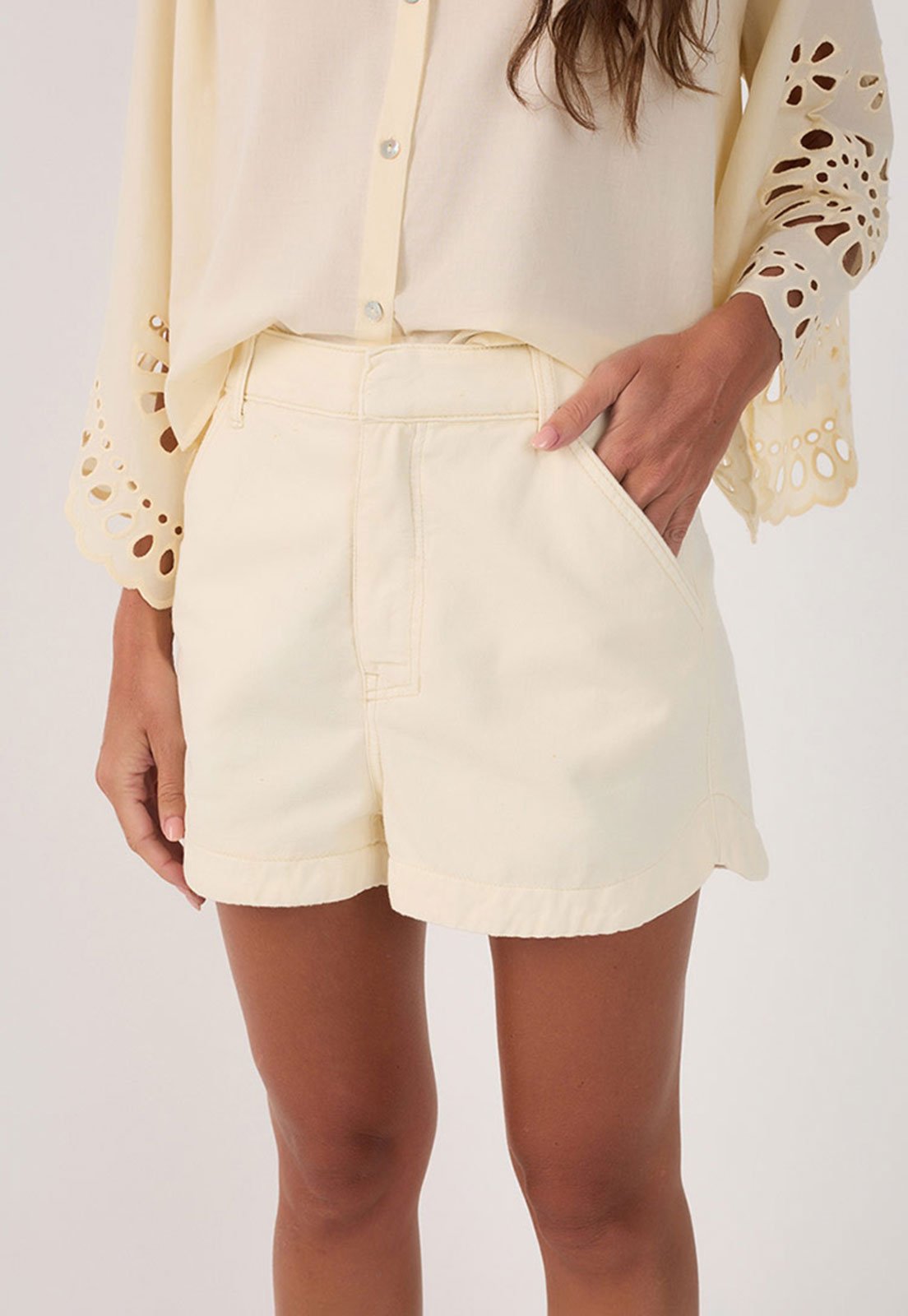 Short Sarja Dress To Reto Pocket Amarelo