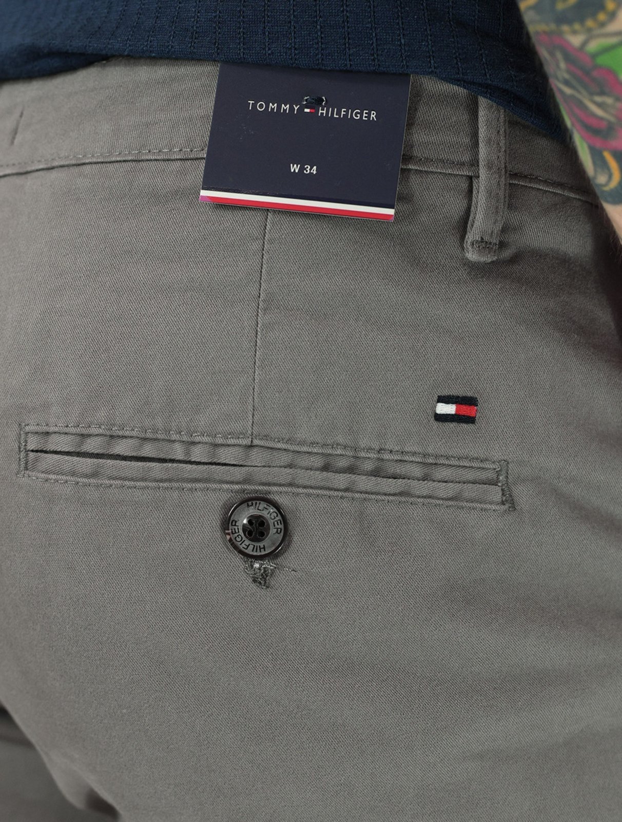 Vista 3 Bermuda Tommy Hilfiger Sarja Brooklyn 9in cinza Tommy Hilfiger cinza