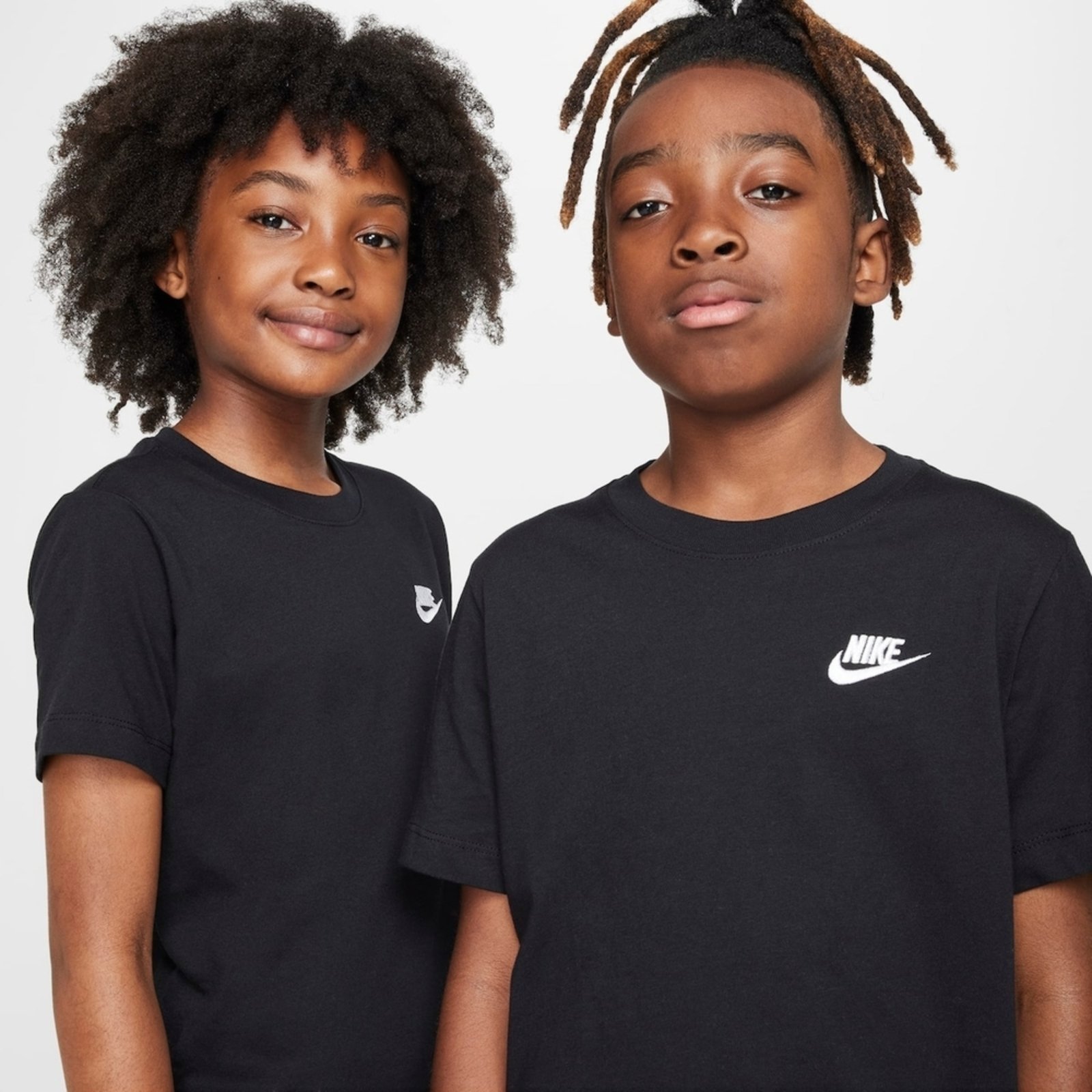 Vista 3 Infantil - Camiseta Nike Sportswear Futura preto Nike preto