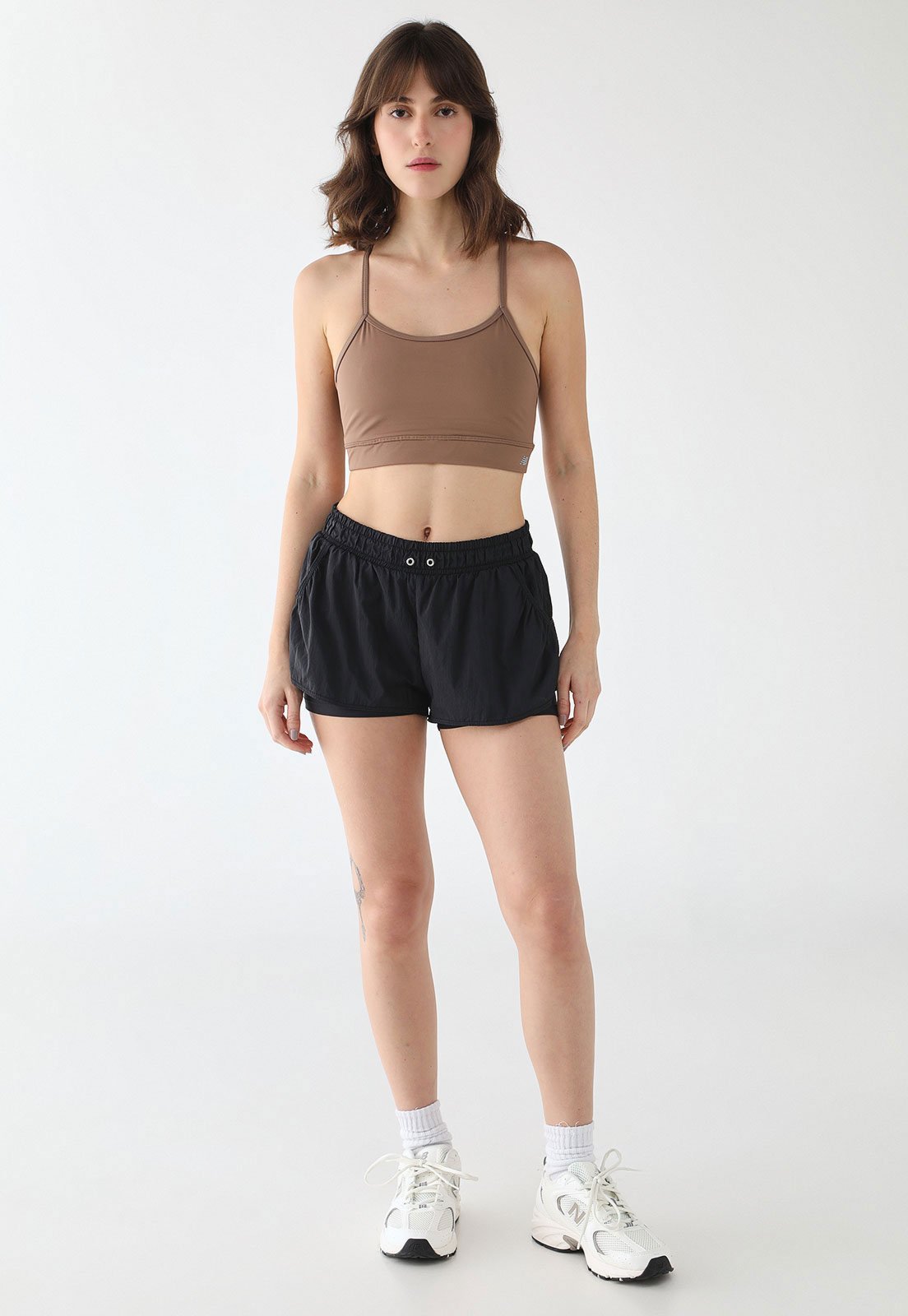 Vista 3 Top Feminino New Balance Basic Yoga marrom New Balance marrom